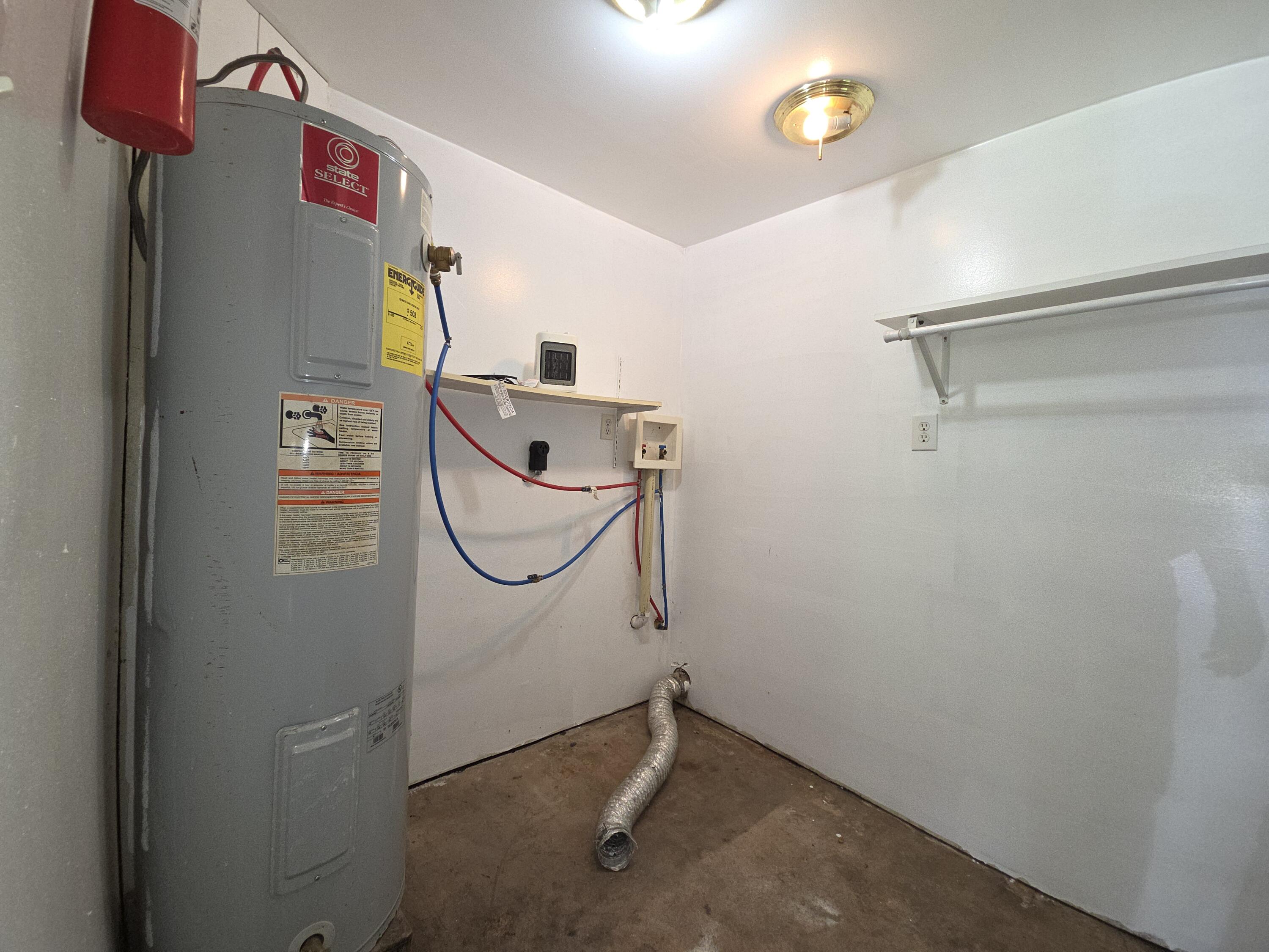 701 Hooker Drive Property Photo 11