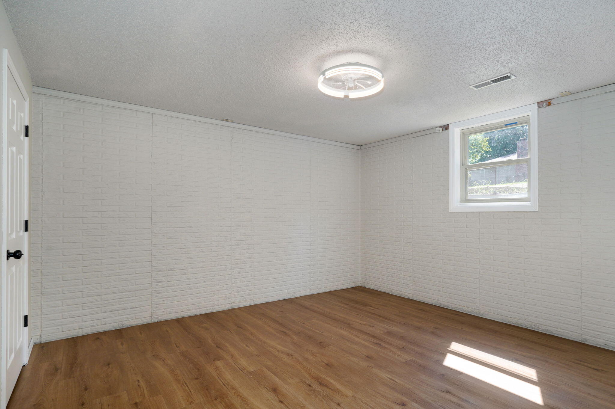 523 East Camino Street Property Photo 25