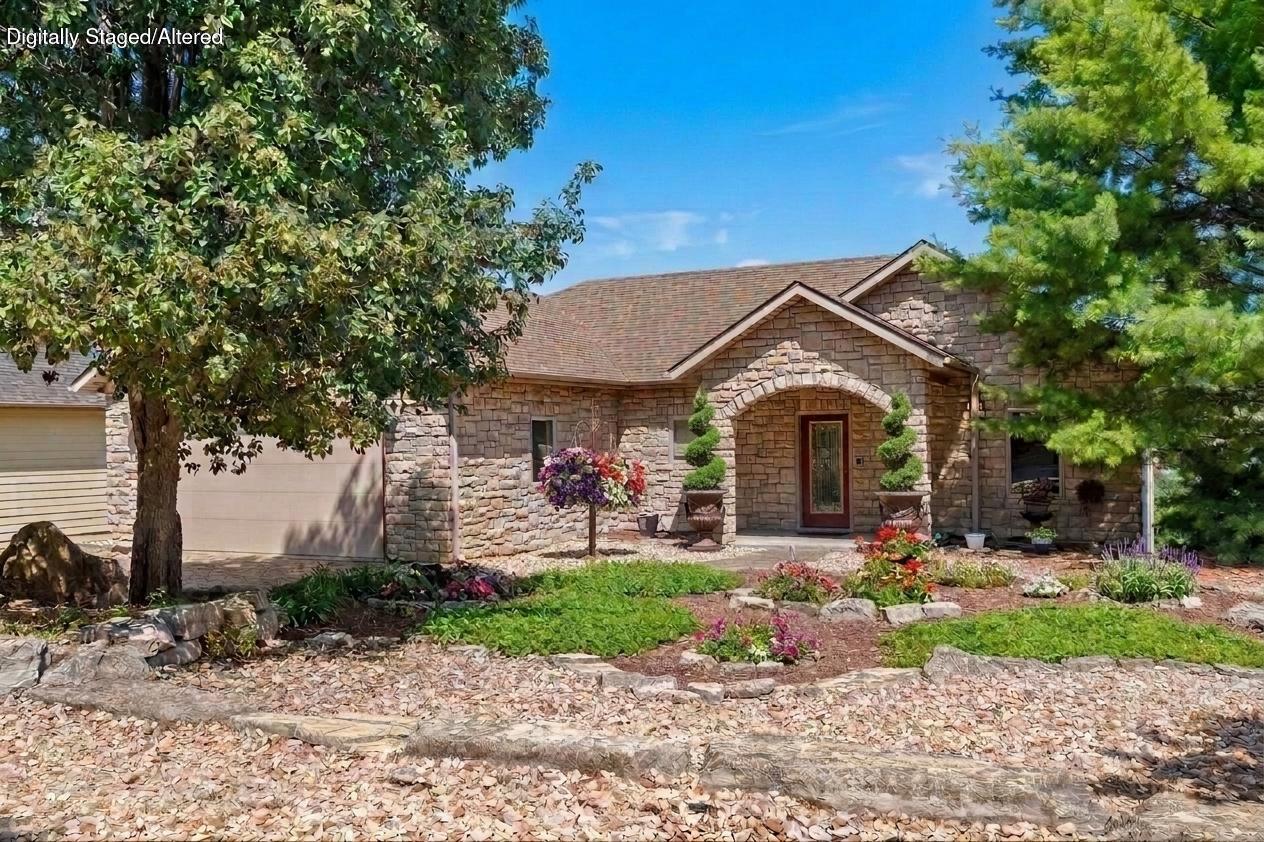 772 Showplace Gateway Property Photo 8