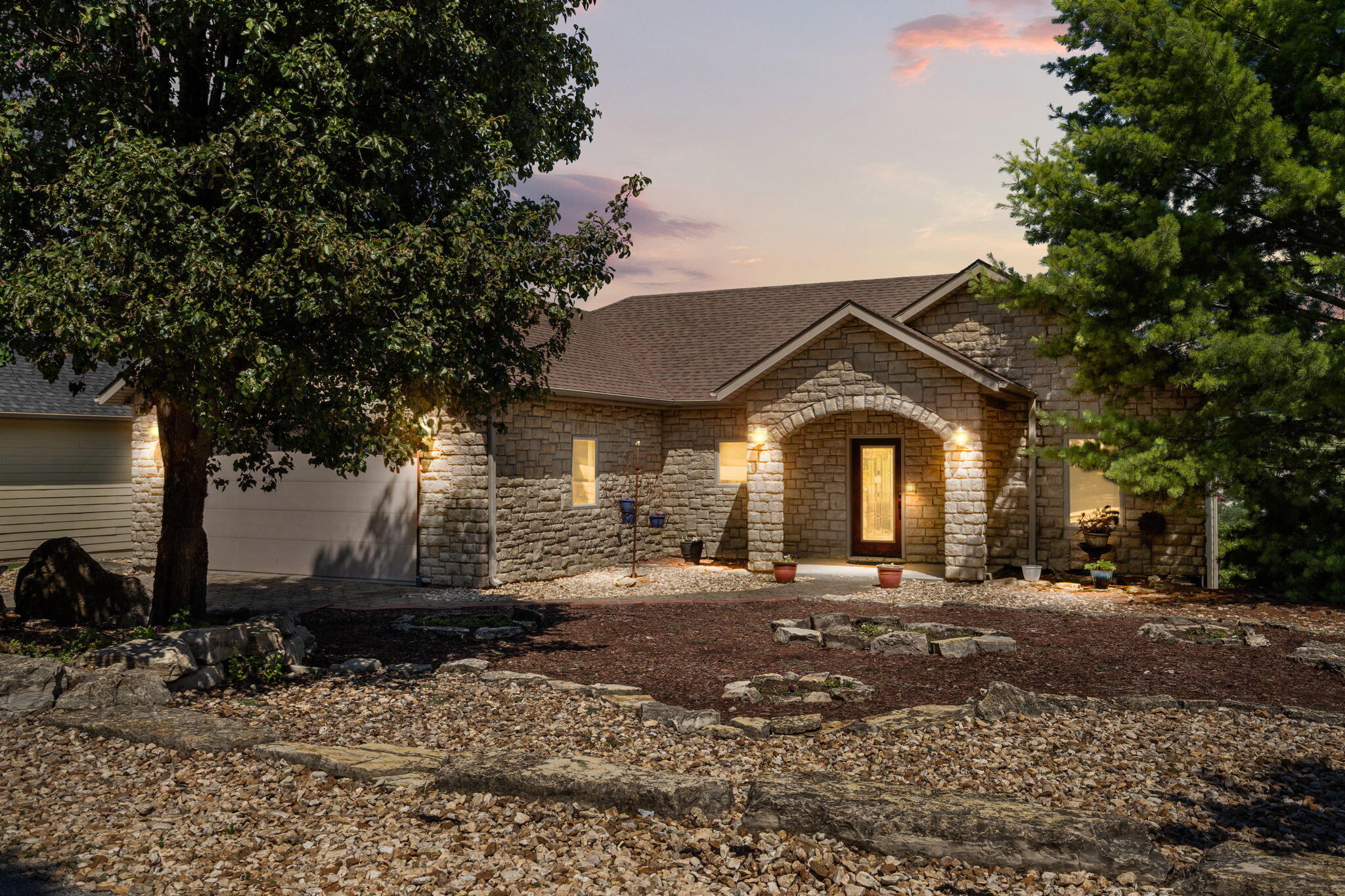772 Showplace Gateway Property Photo 12