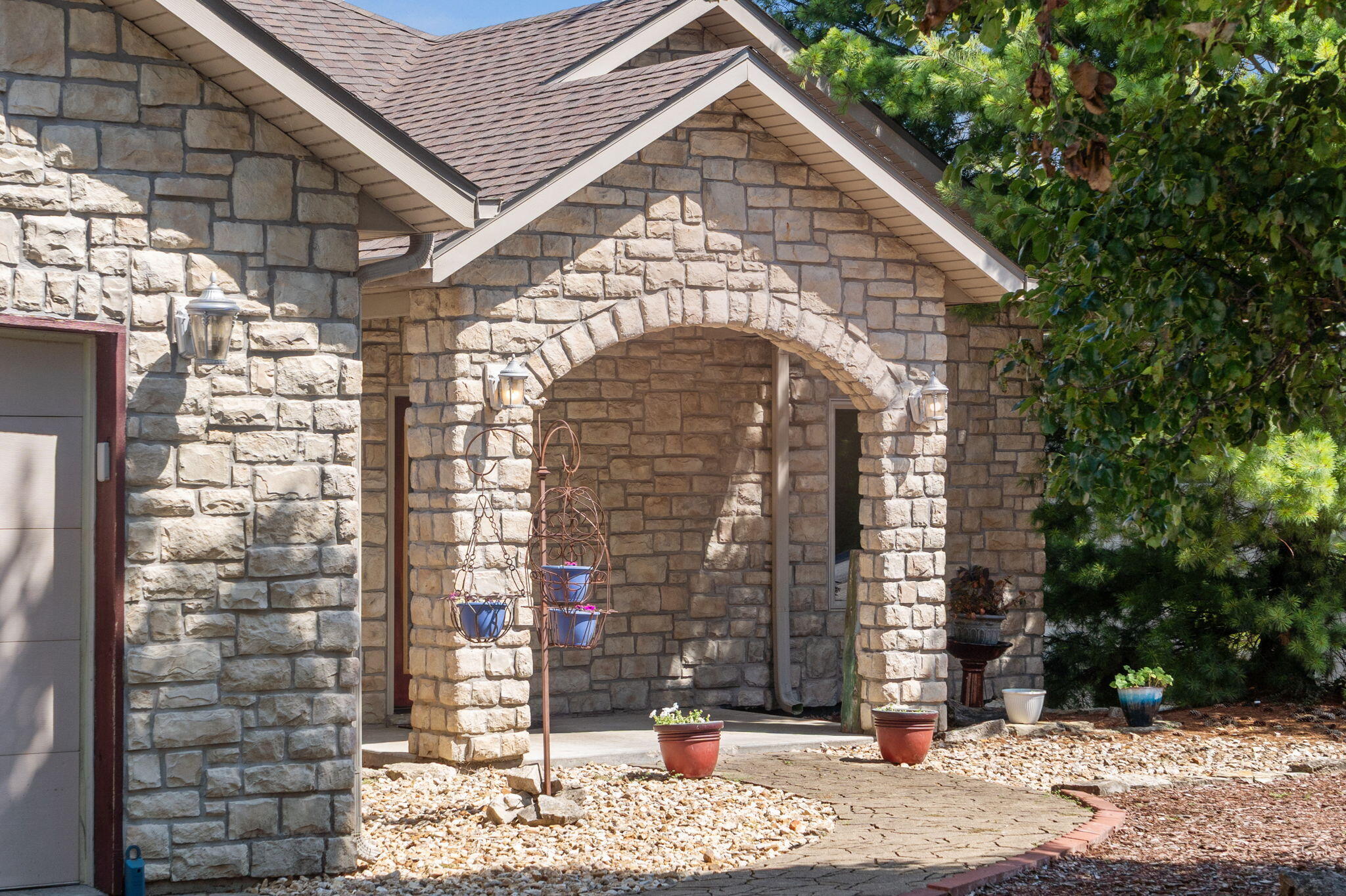 772 Showplace Gateway Property Photo 13