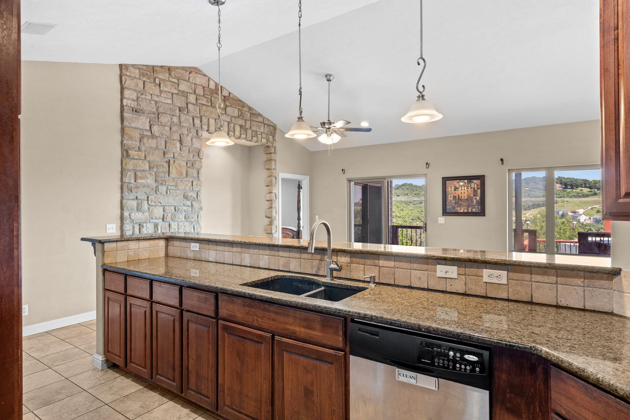 772 Showplace Gateway Property Photo 31