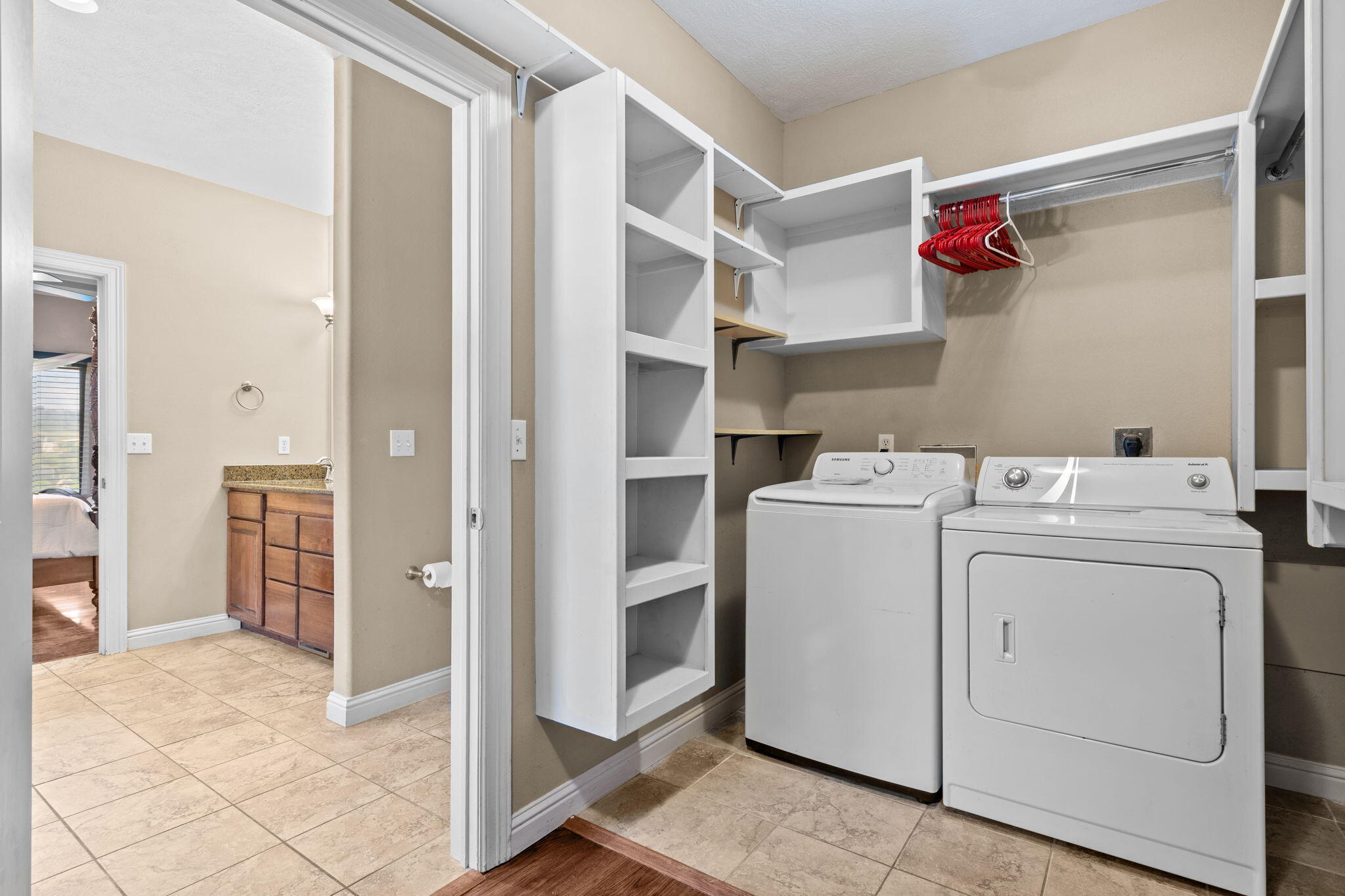 772 Showplace Gateway Property Photo 40