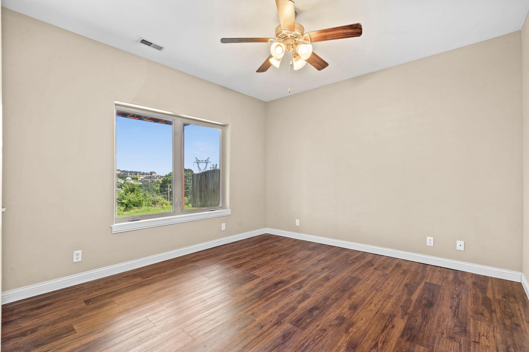 772 Showplace Gateway Property Photo 68