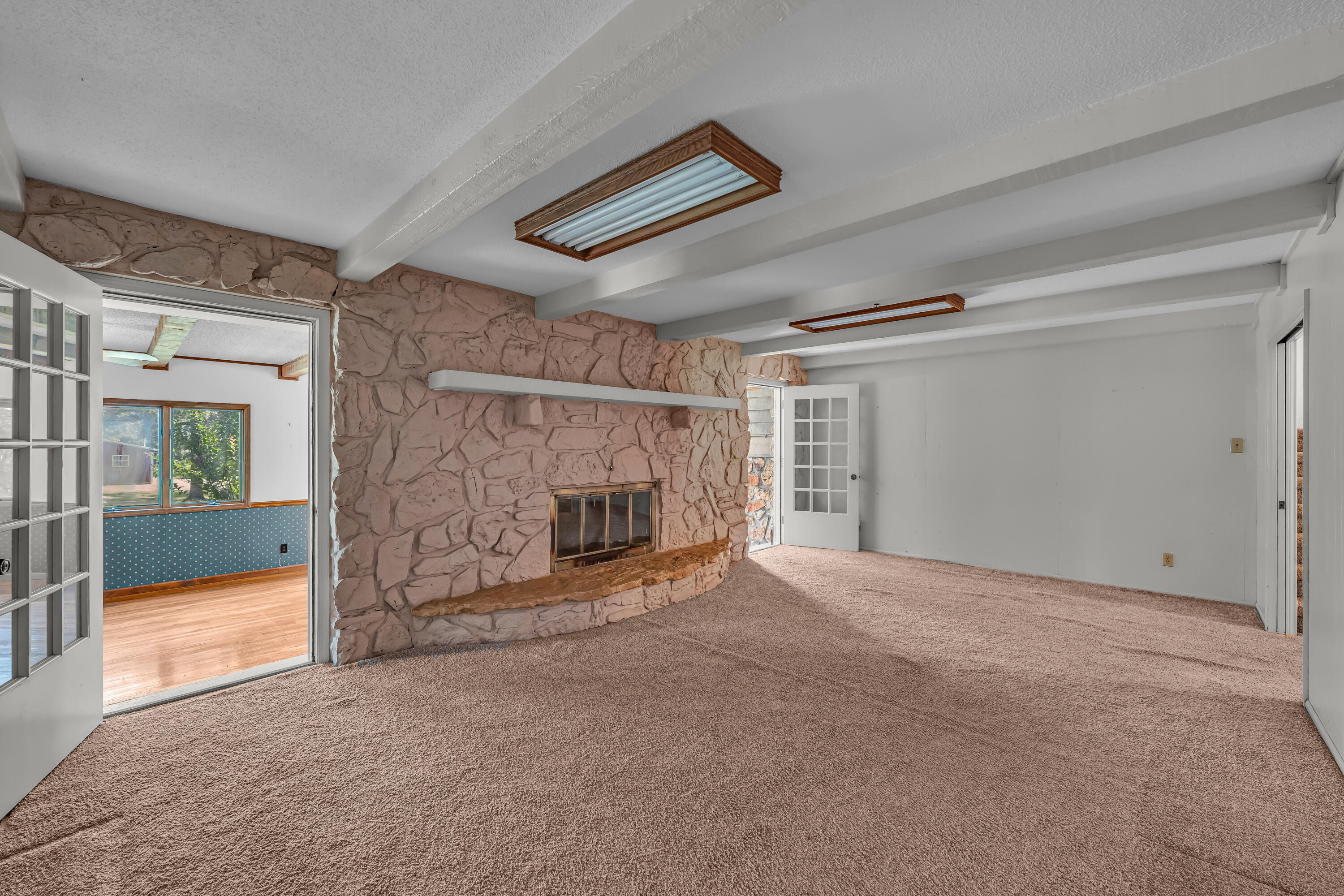 2502 County Road 6380 Property Photo 17