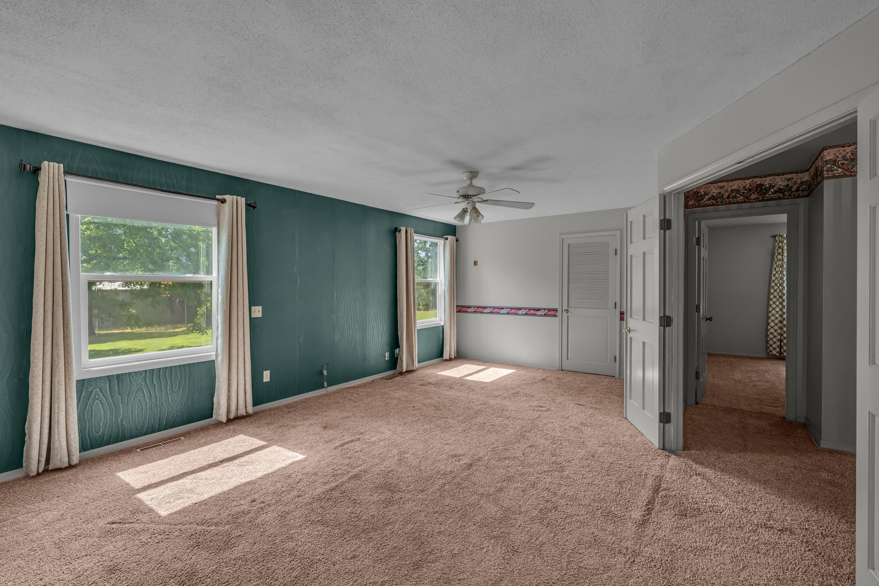 2502 County Road 6380 Property Photo 31