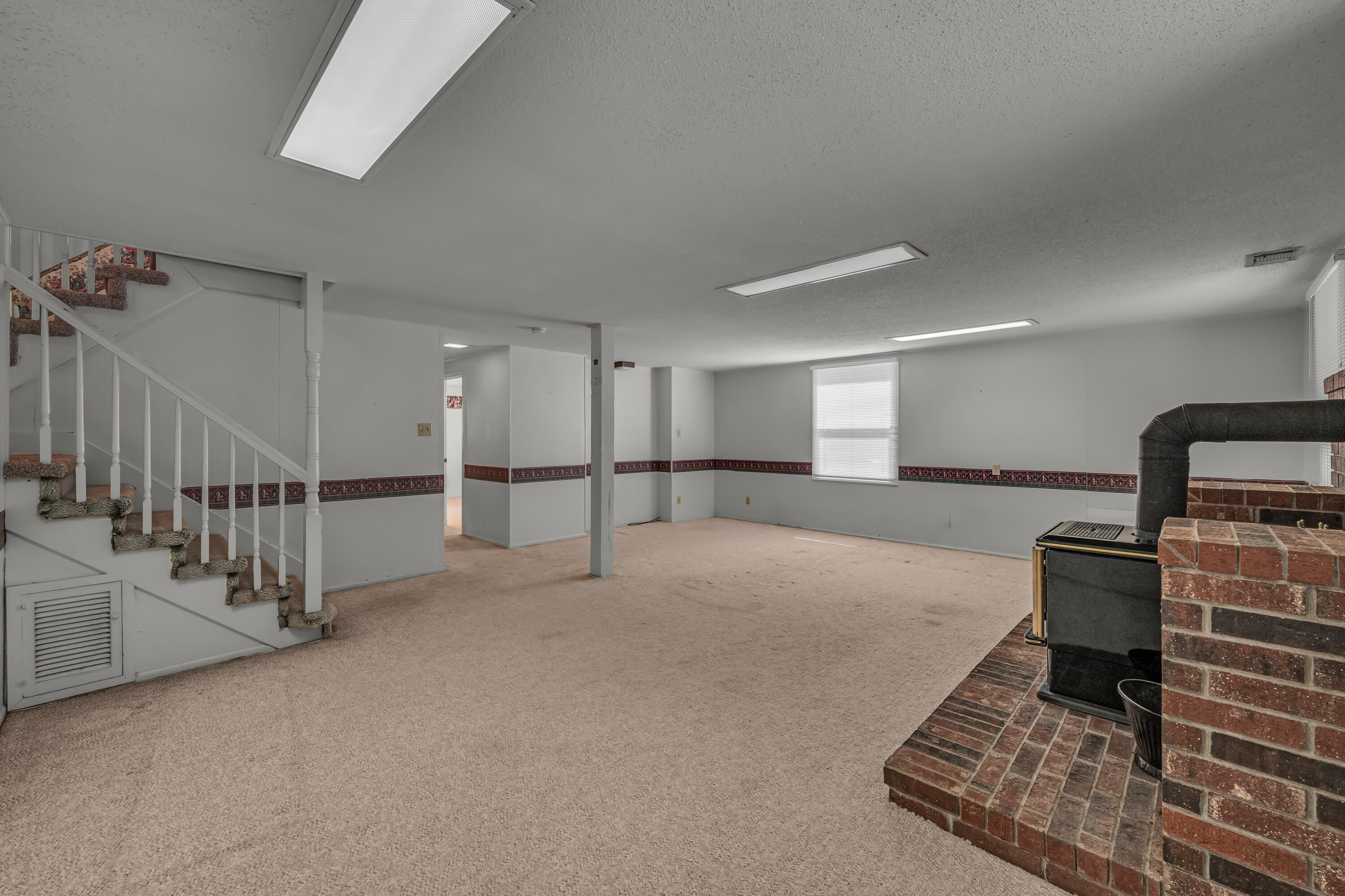 2502 County Road 6380 Property Photo 50