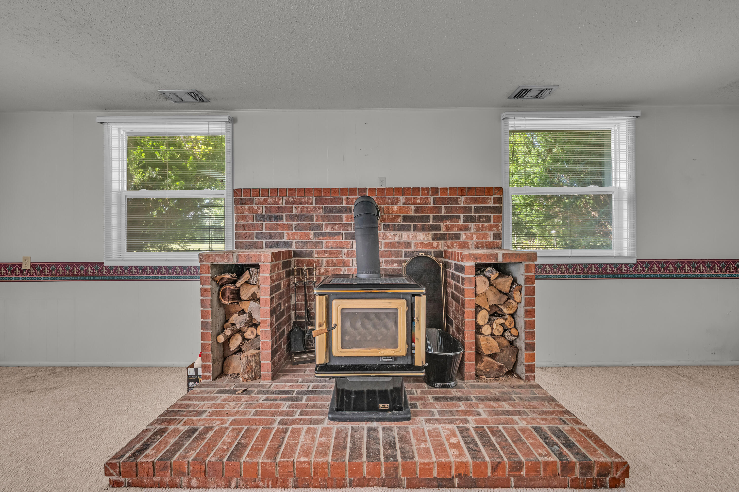 2502 County Road 6380 Property Photo 54