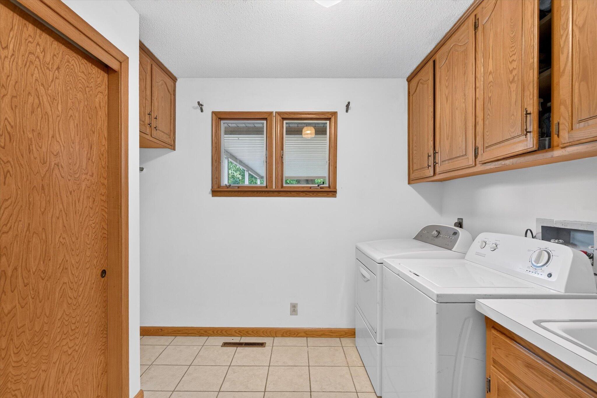 1635 Oak Drive Property Photo 28