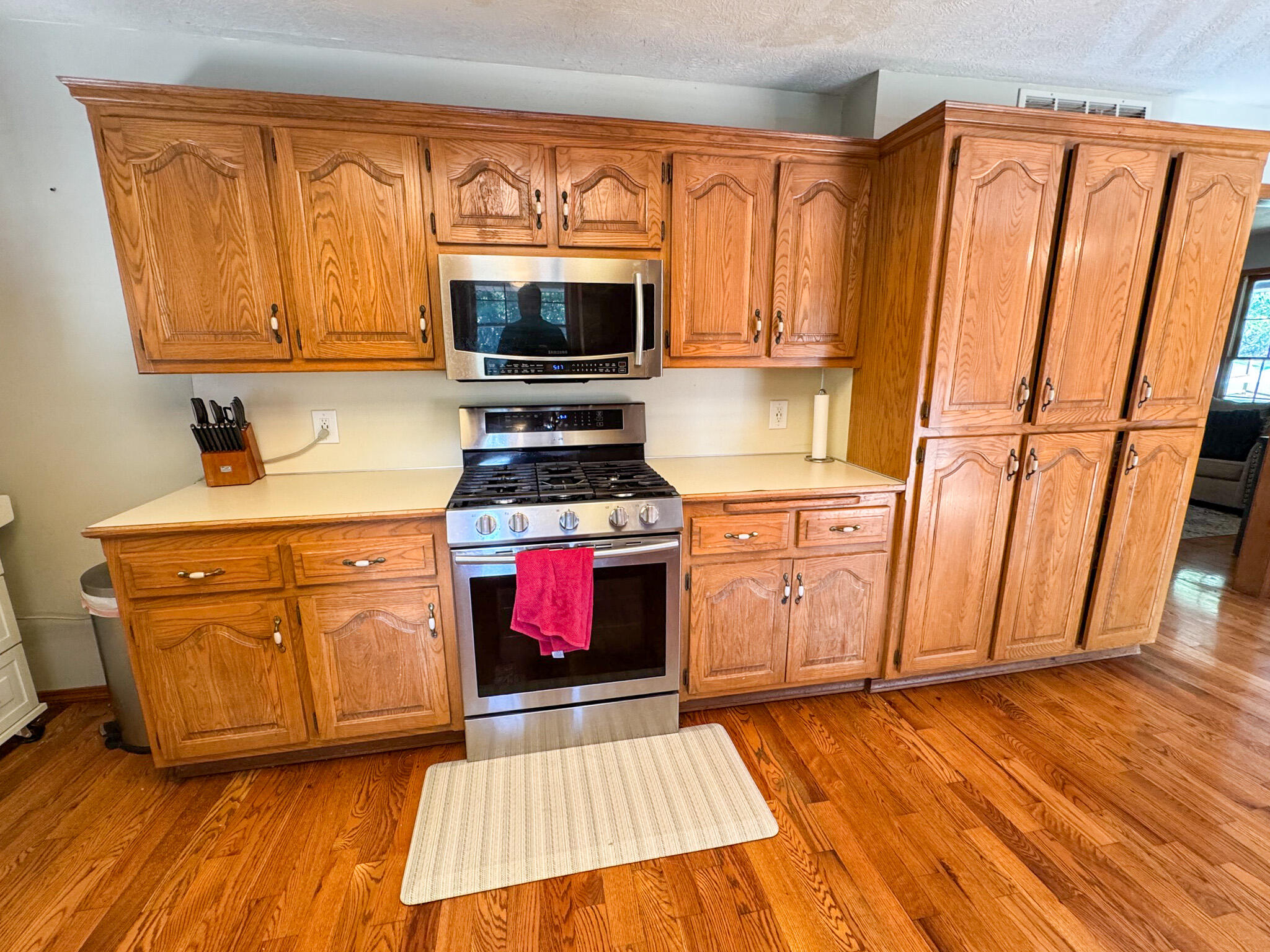 2902 West Farm Road 88 Property Photo 37