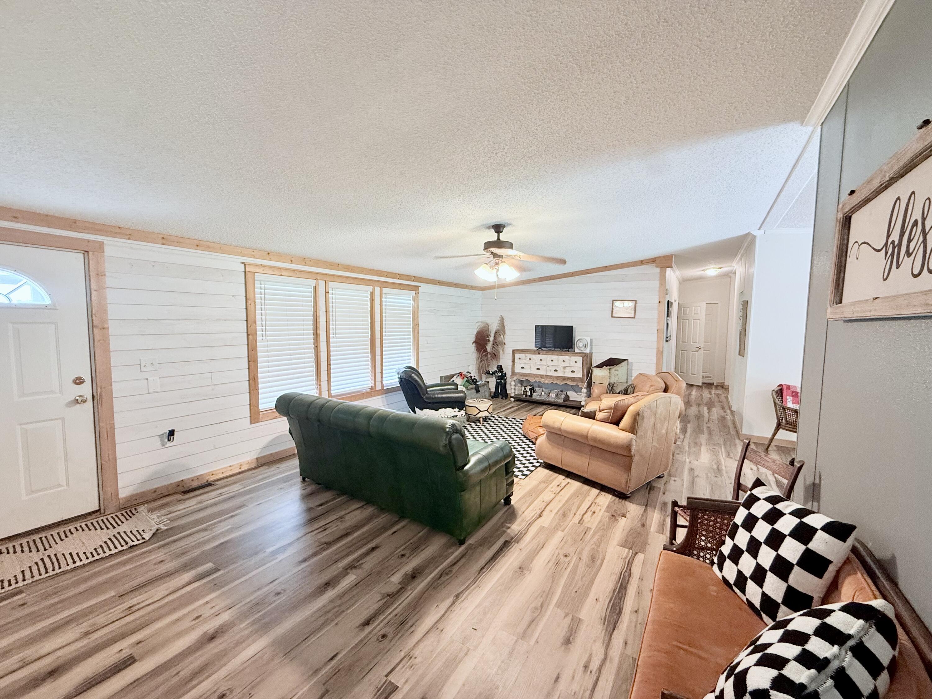 10595 Mill Road Property Photo 5