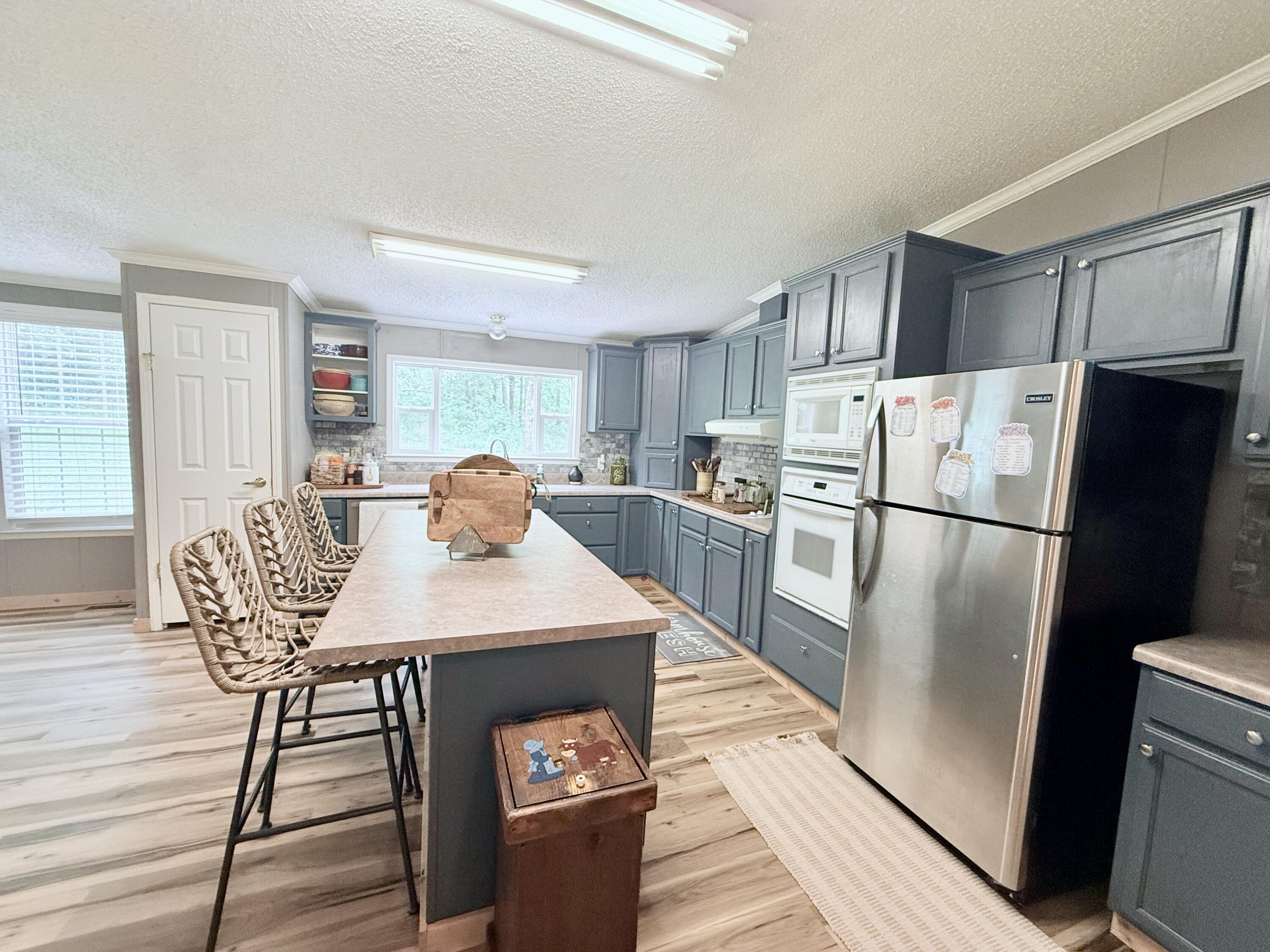 10595 Mill Road Property Photo 6