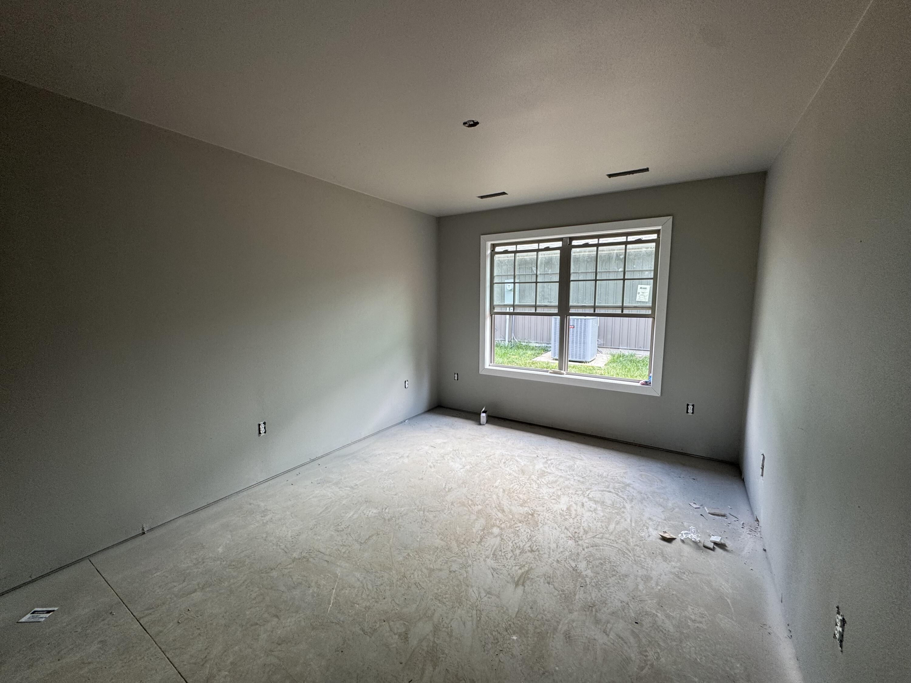 1684 Ridgemont Avenue Property Photo 6