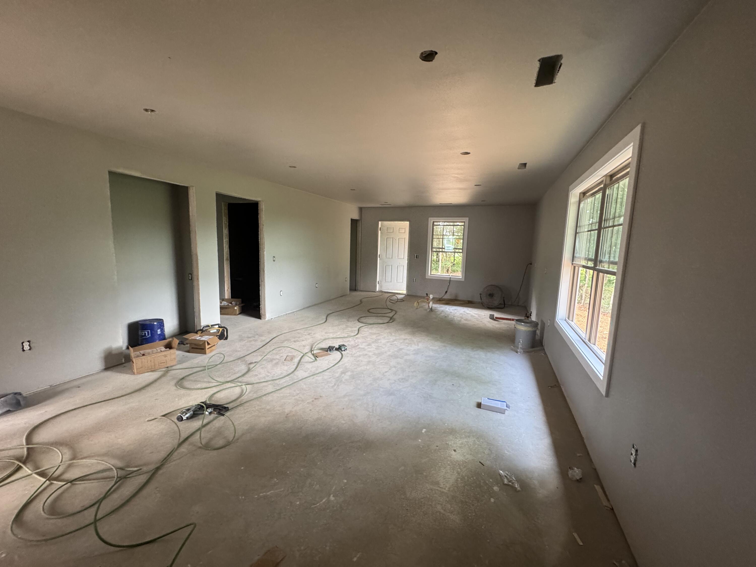 1684 Ridgemont Avenue Property Photo 8