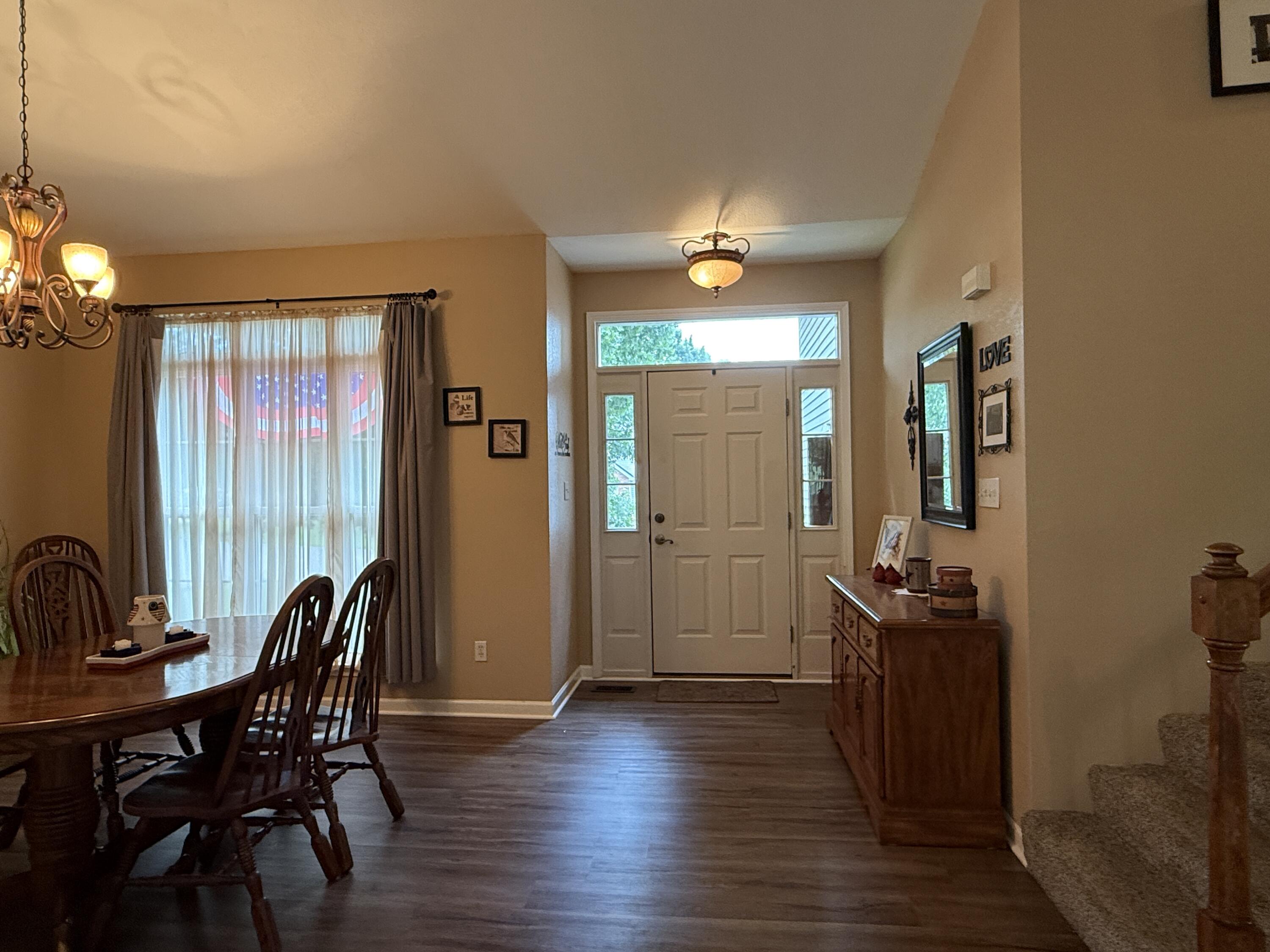 118 Williamsburg Drive Property Photo 11