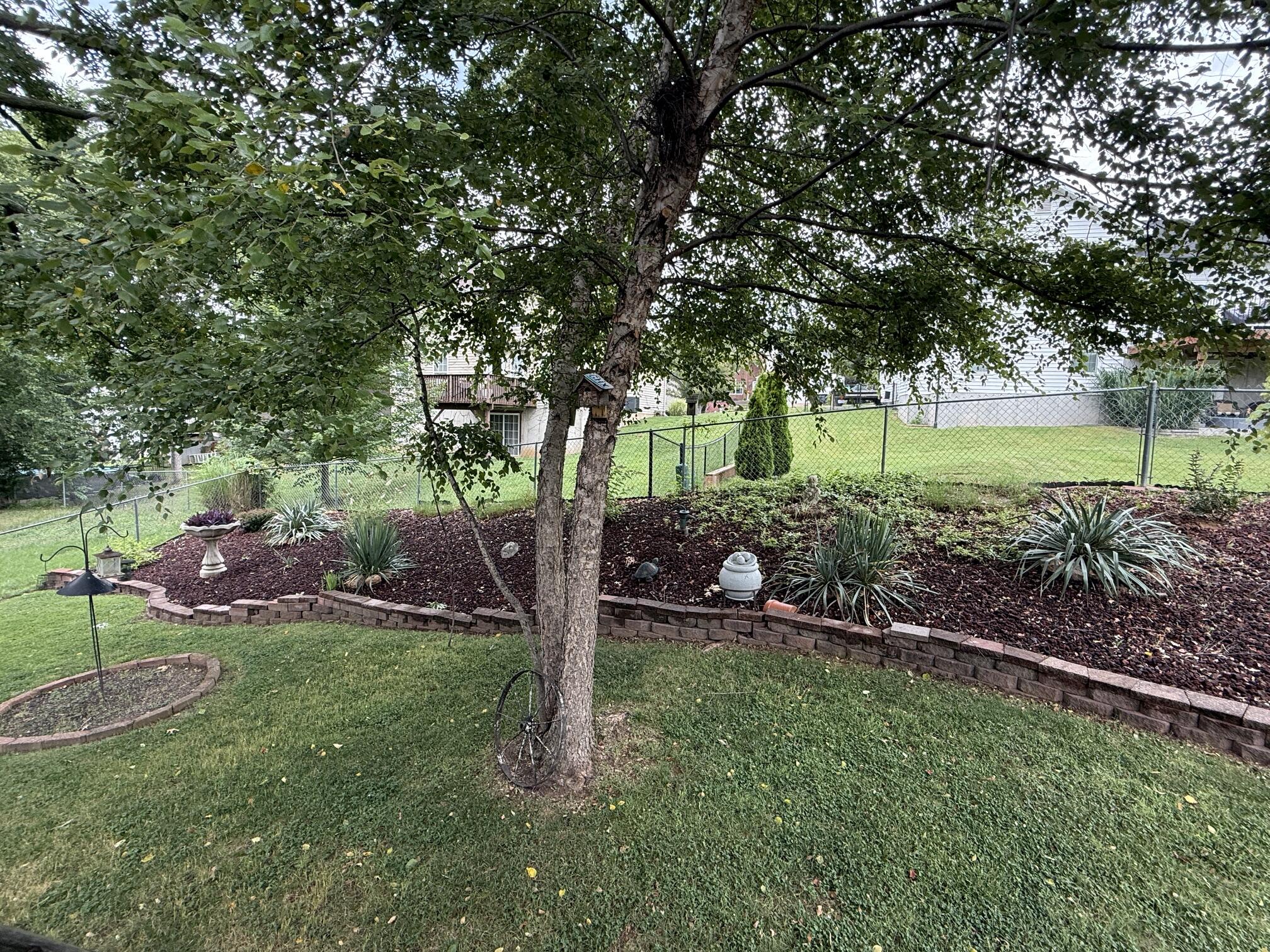 118 Williamsburg Drive Property Photo 34