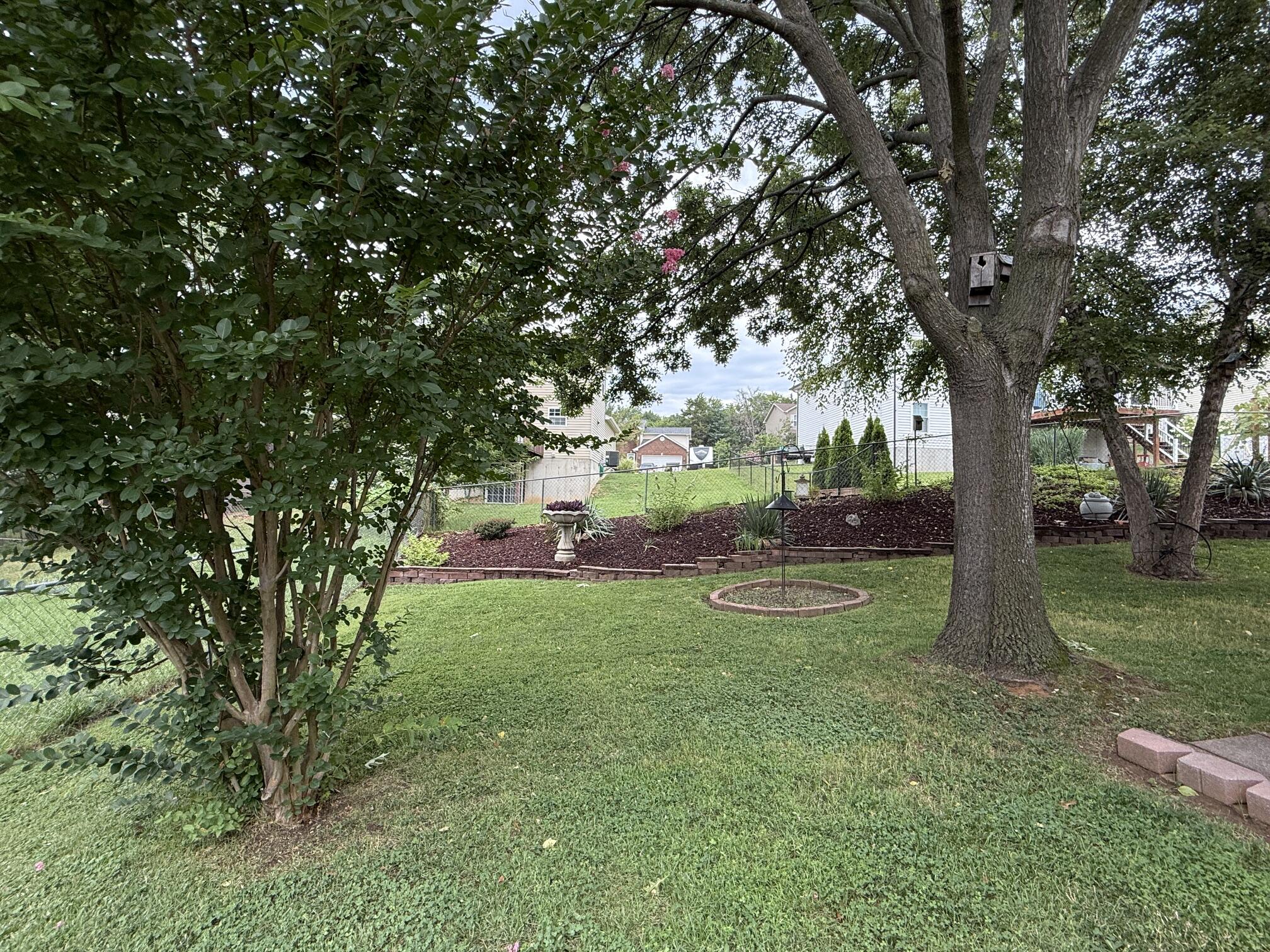 118 Williamsburg Drive Property Photo 36