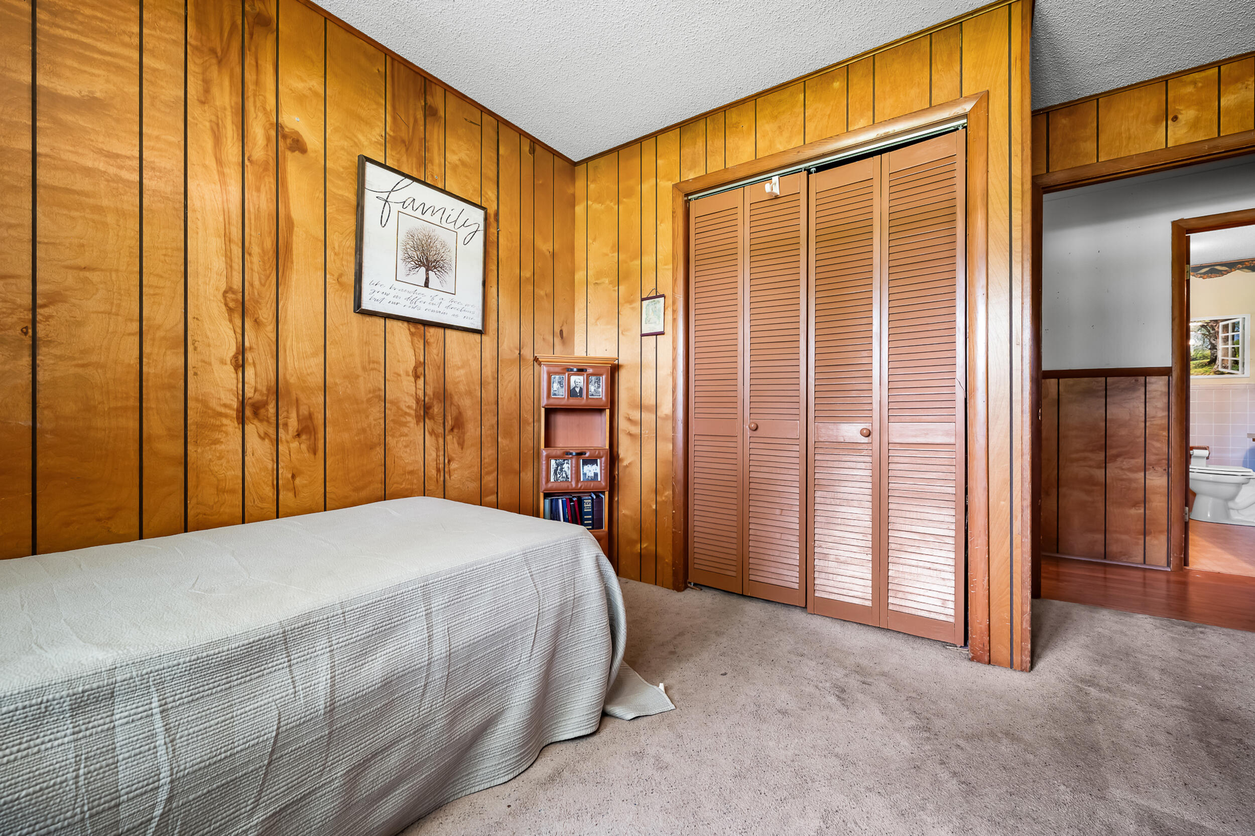 1417 West Locust Street Property Photo 38
