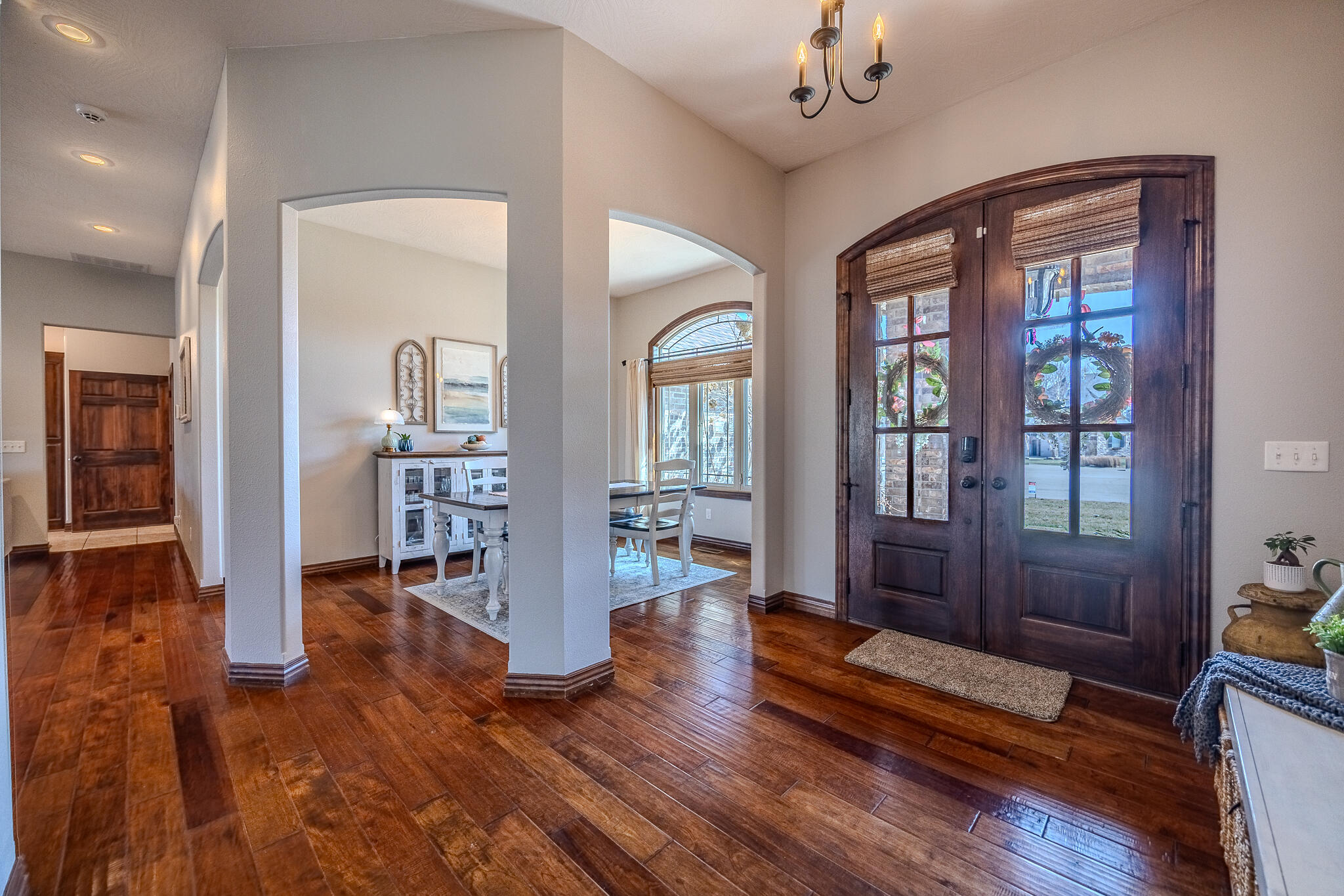 959 Cobblestone Court Property Photo 4