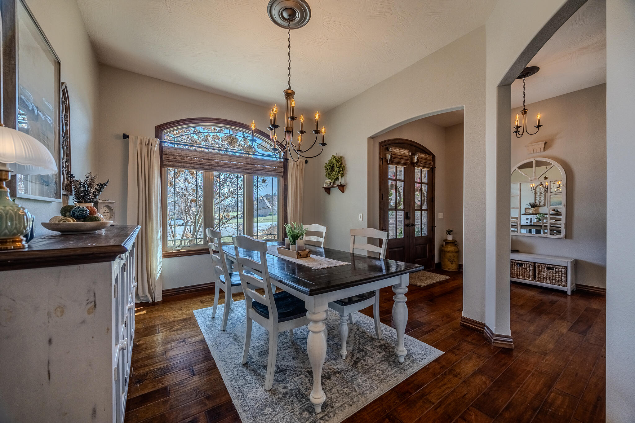 959 Cobblestone Court Property Photo 7
