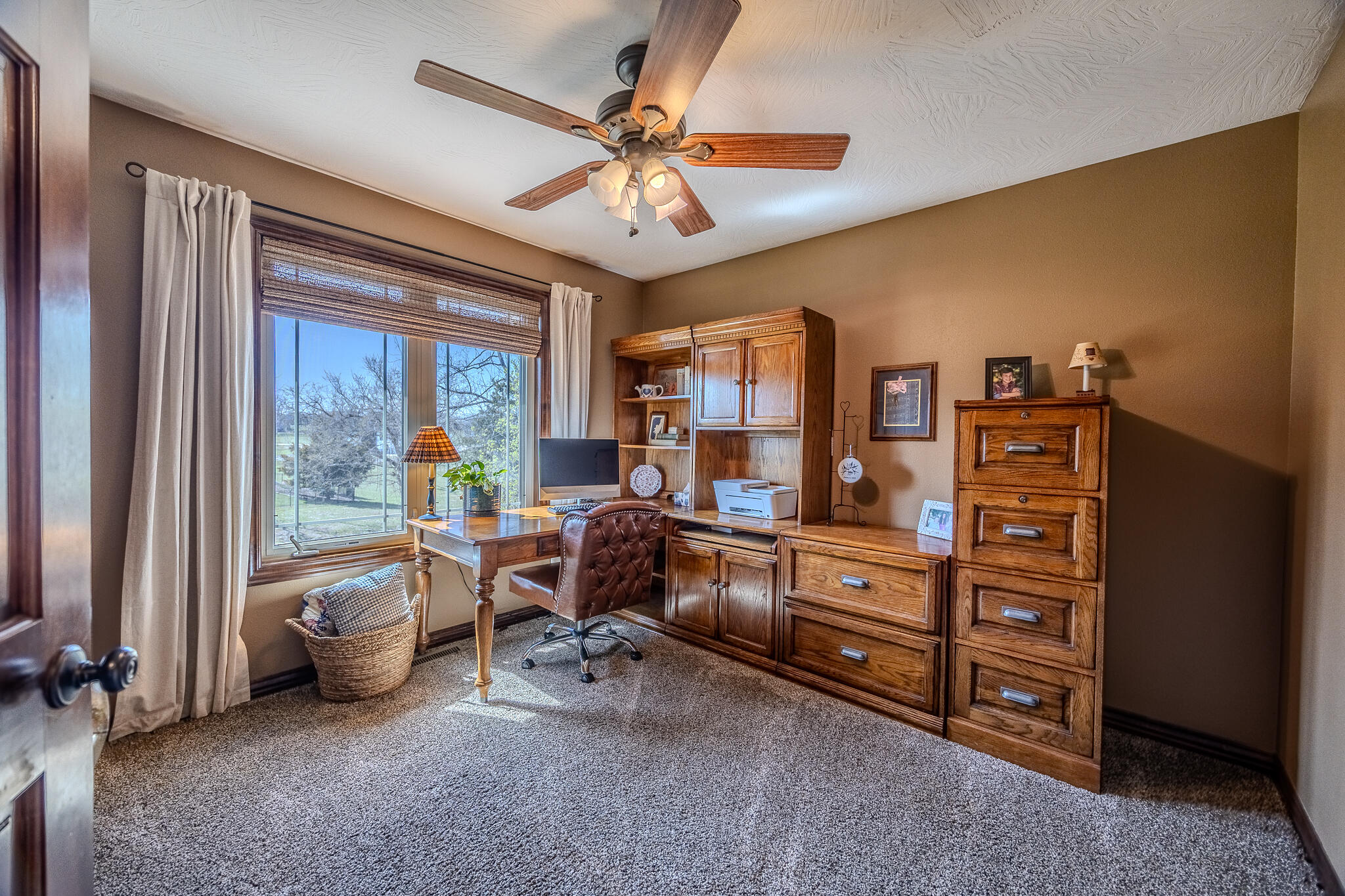 959 Cobblestone Court Property Photo 10
