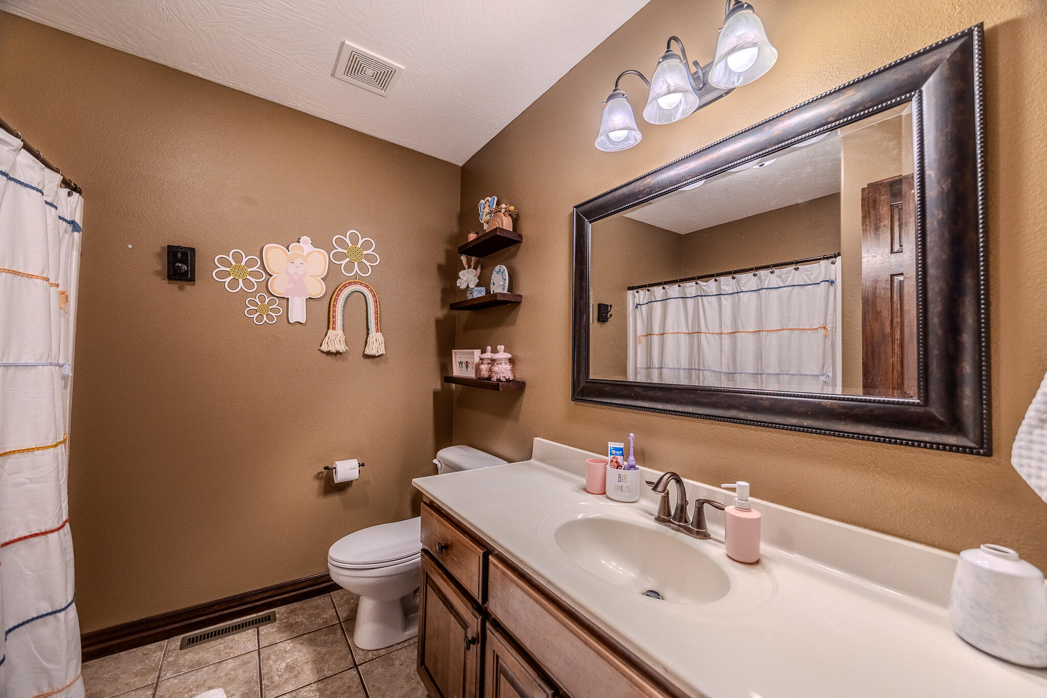 959 Cobblestone Court Property Photo 12