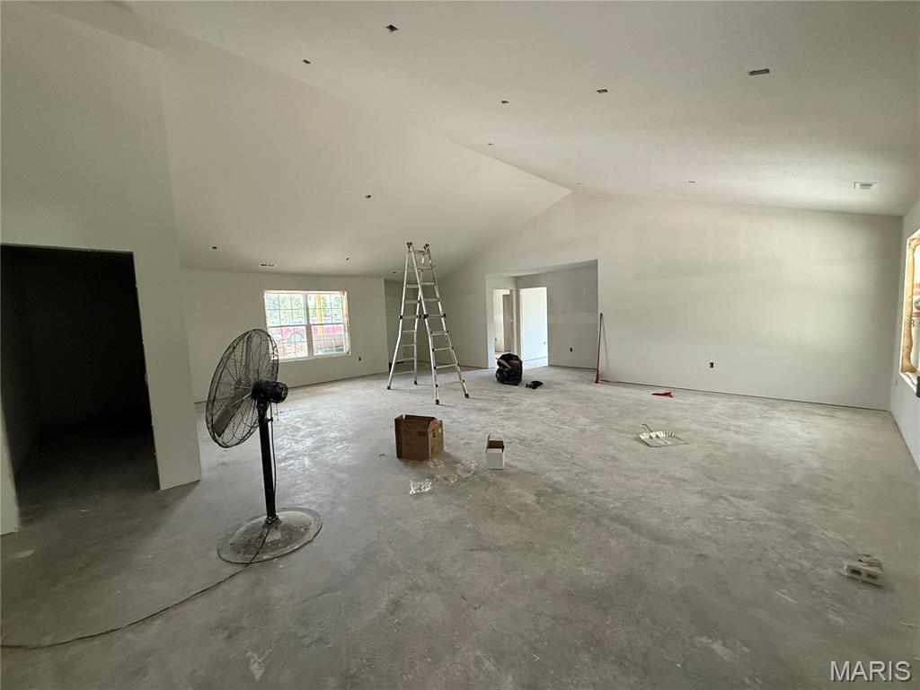 1100 Daytona Drive Property Photo 8