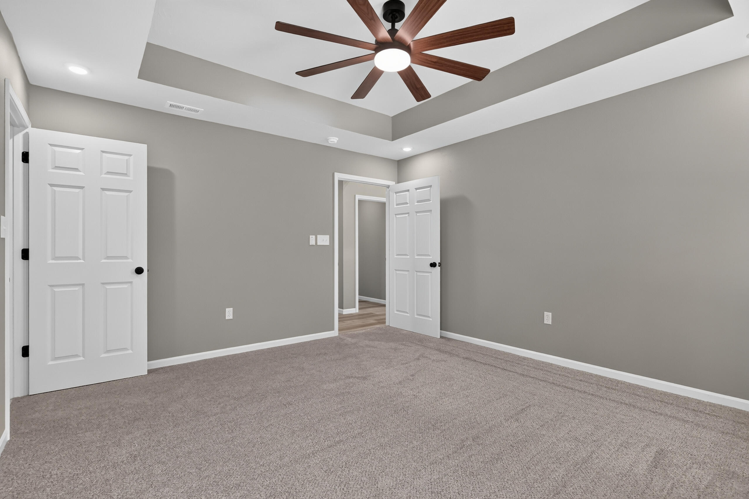 1100 Daytona Drive Property Photo 20