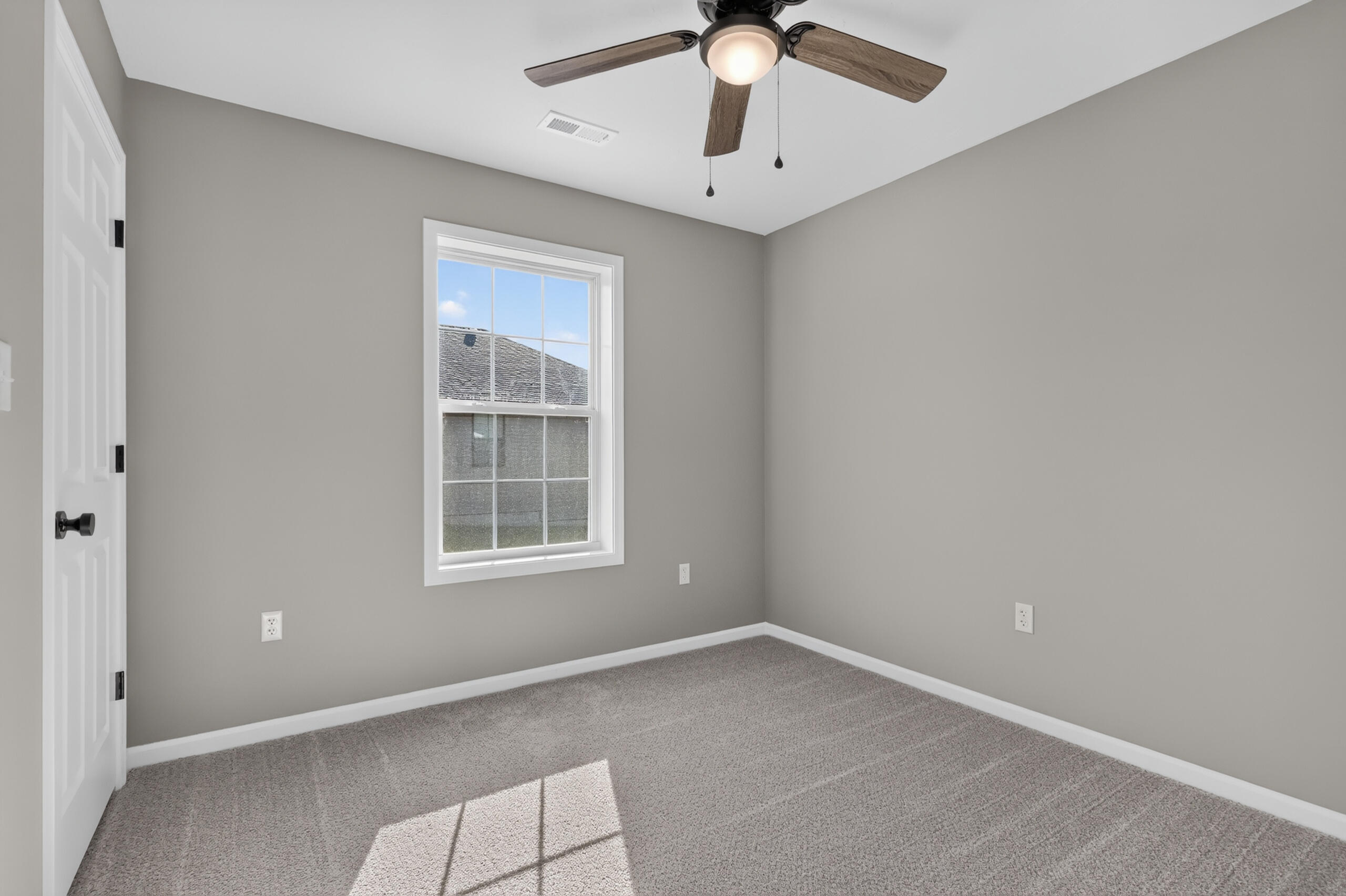 1100 Daytona Drive Property Photo 33