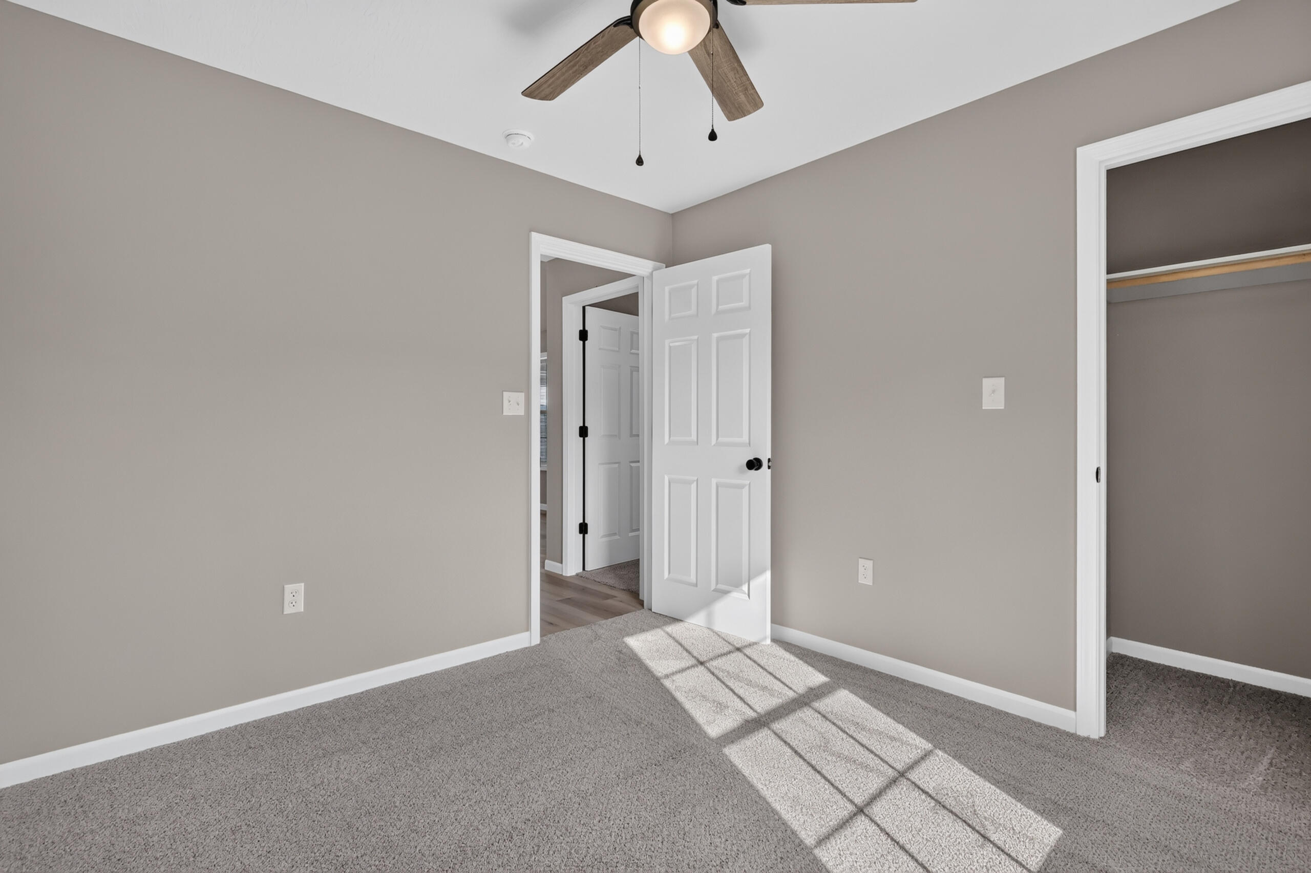 1100 Daytona Drive Property Photo 34