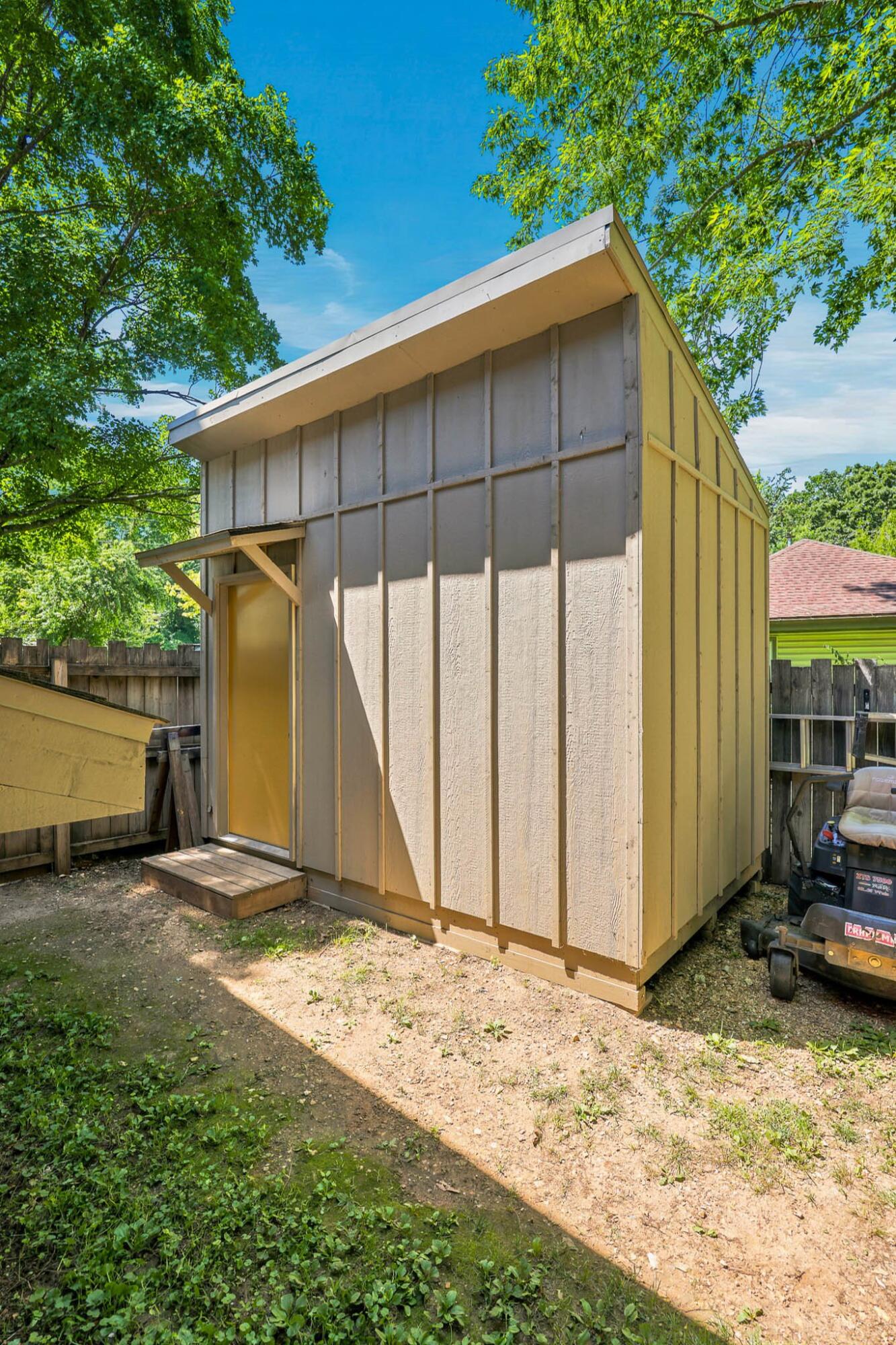 17 Hillside Drive Property Photo 34