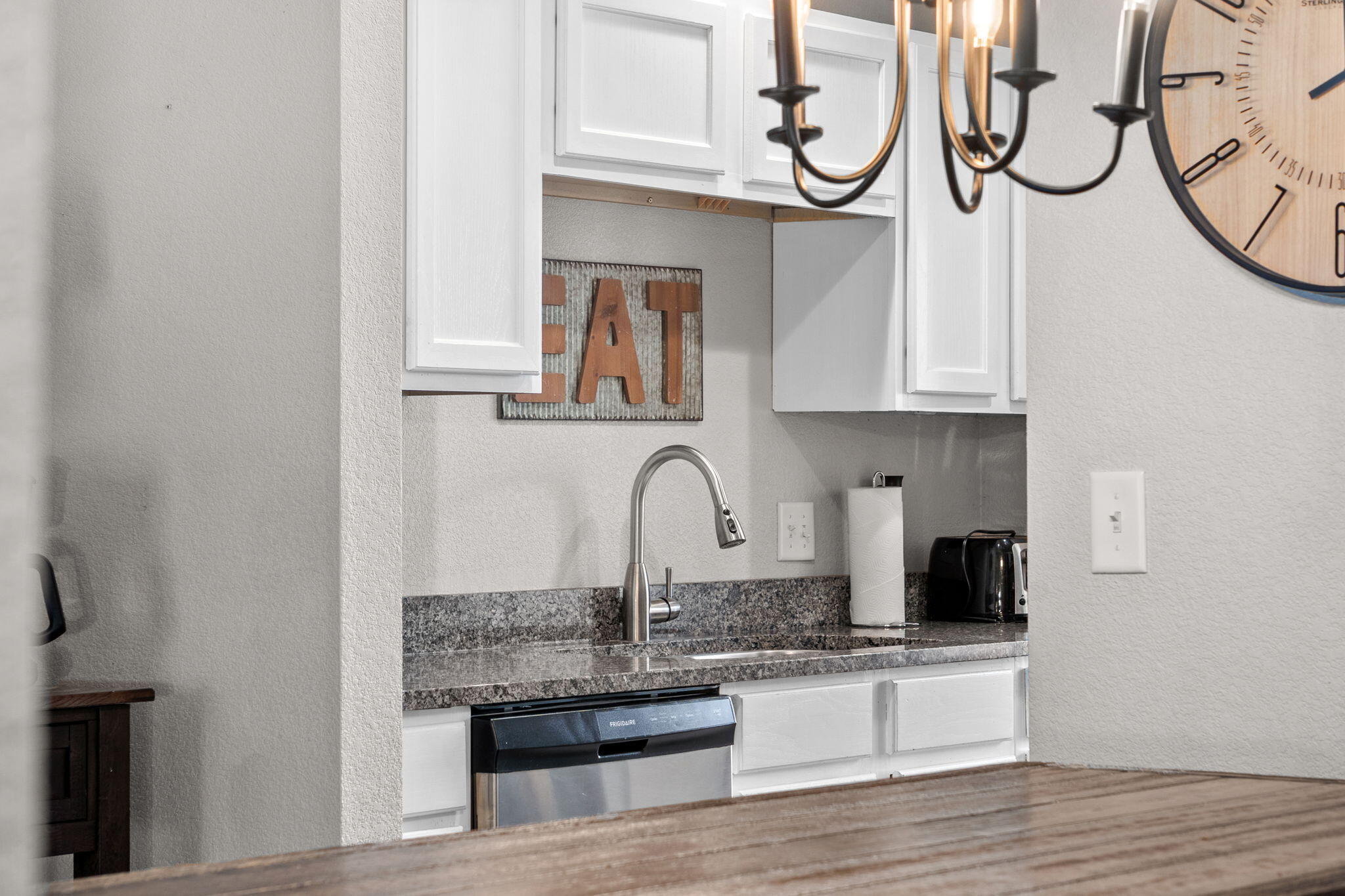 60328906 Property Photo 27