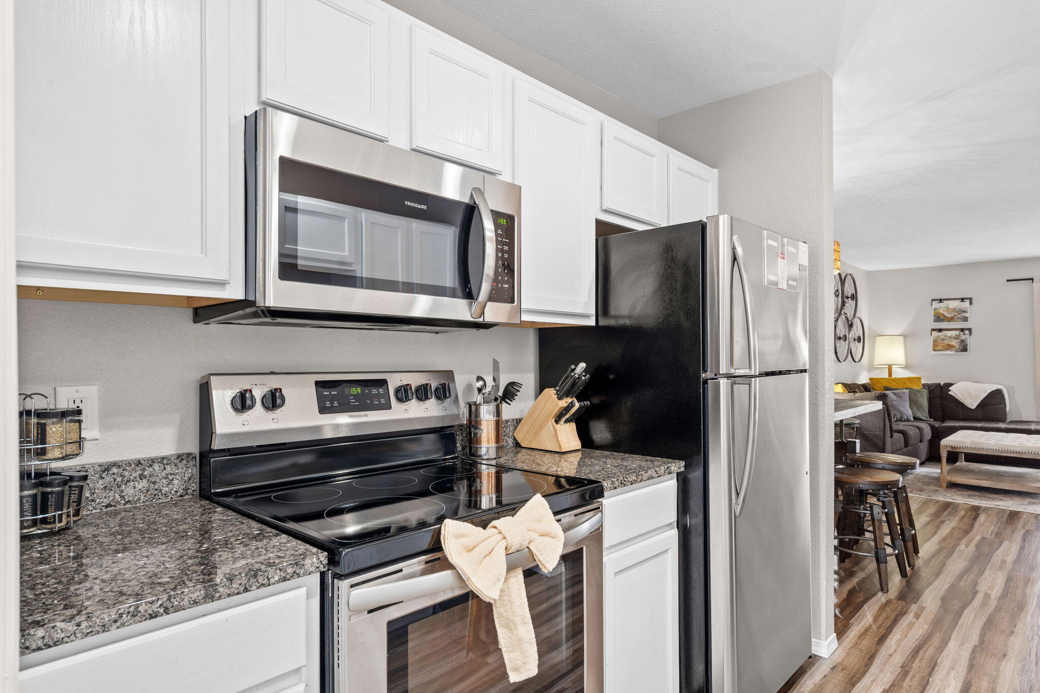60328906 Property Photo 28