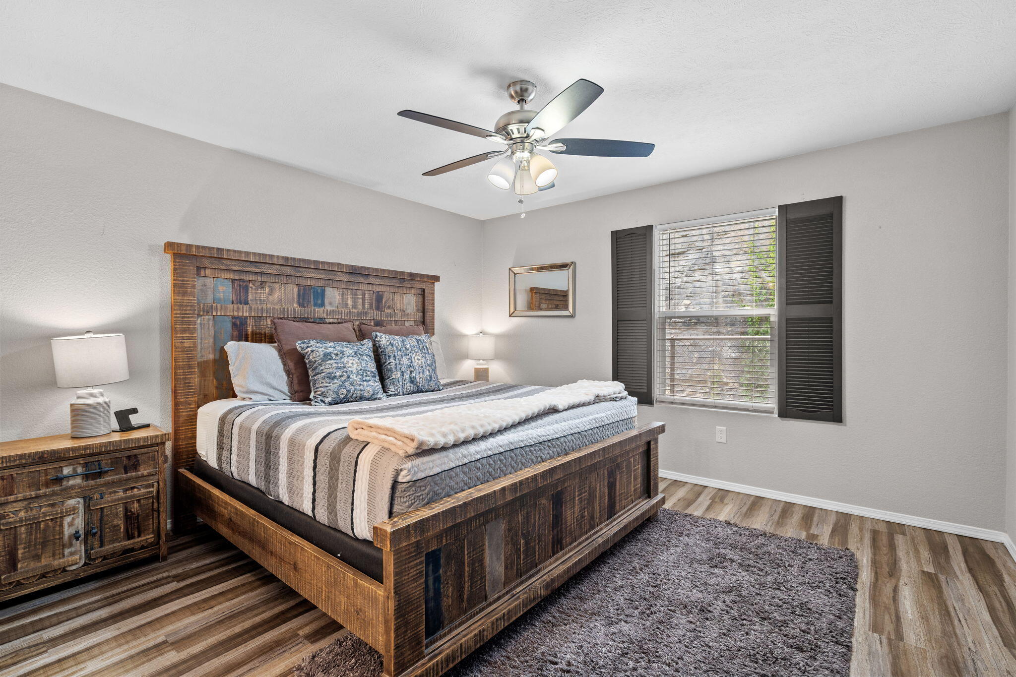 60328906 Property Photo 33