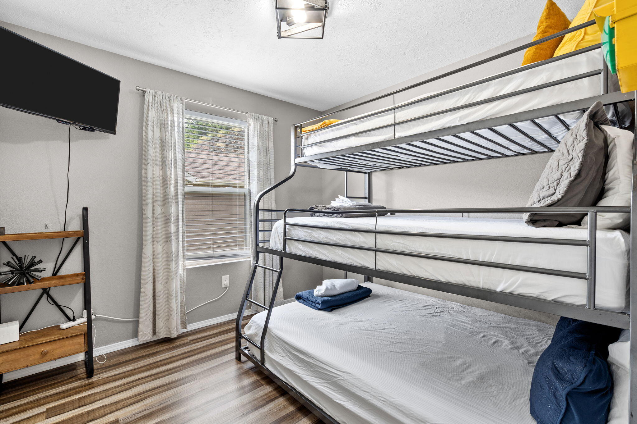 60328906 Property Photo 36