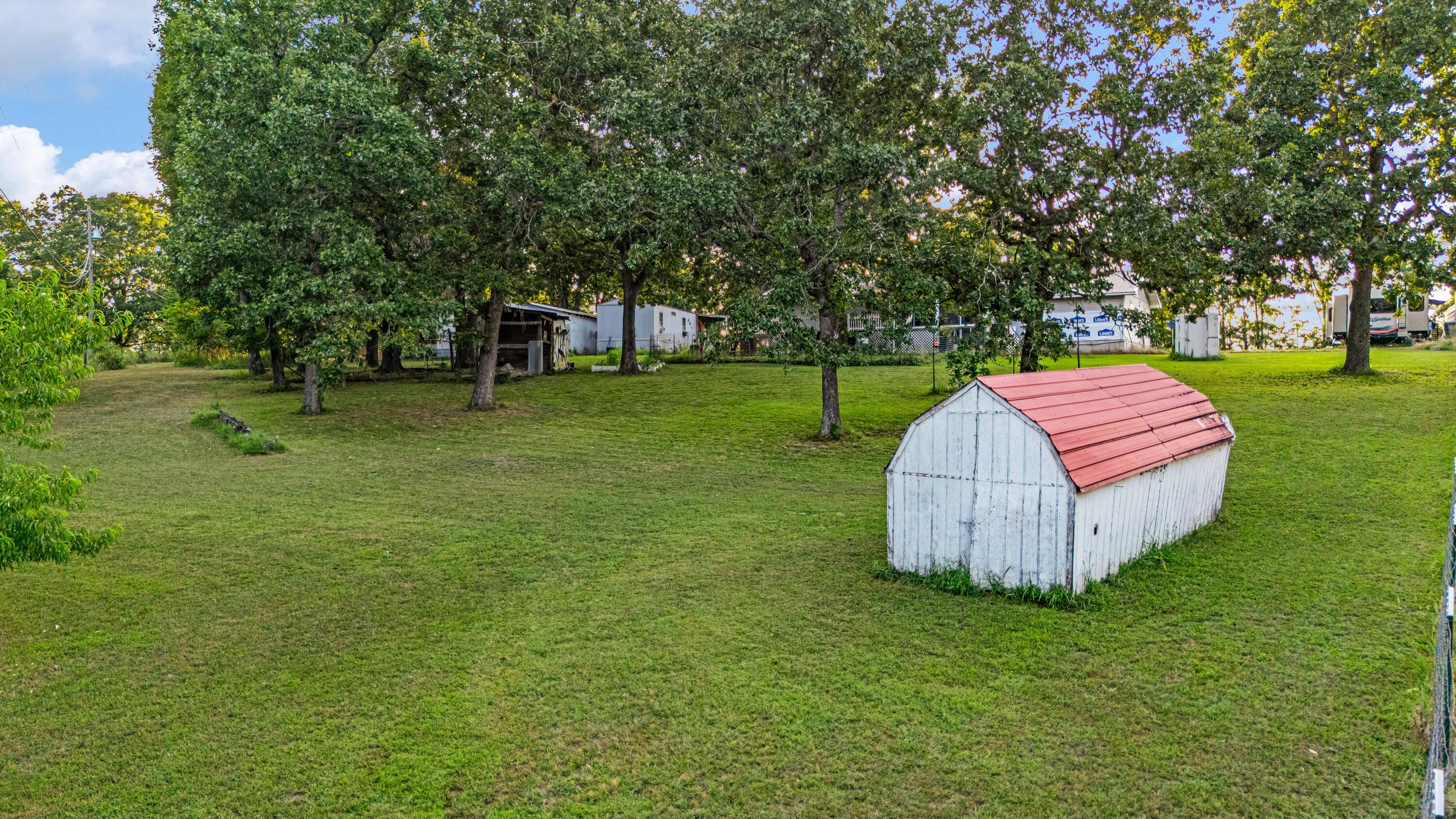 17883 County Road 522 Property Photo 7