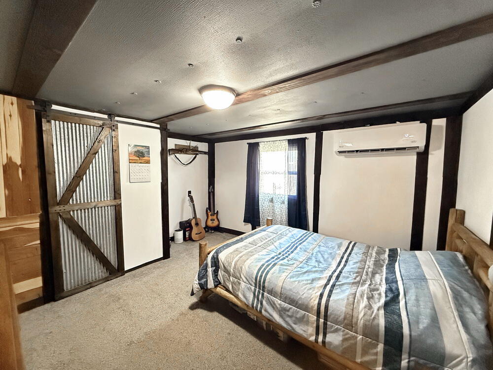 5130 Southwest State Highway H Property Photo 16