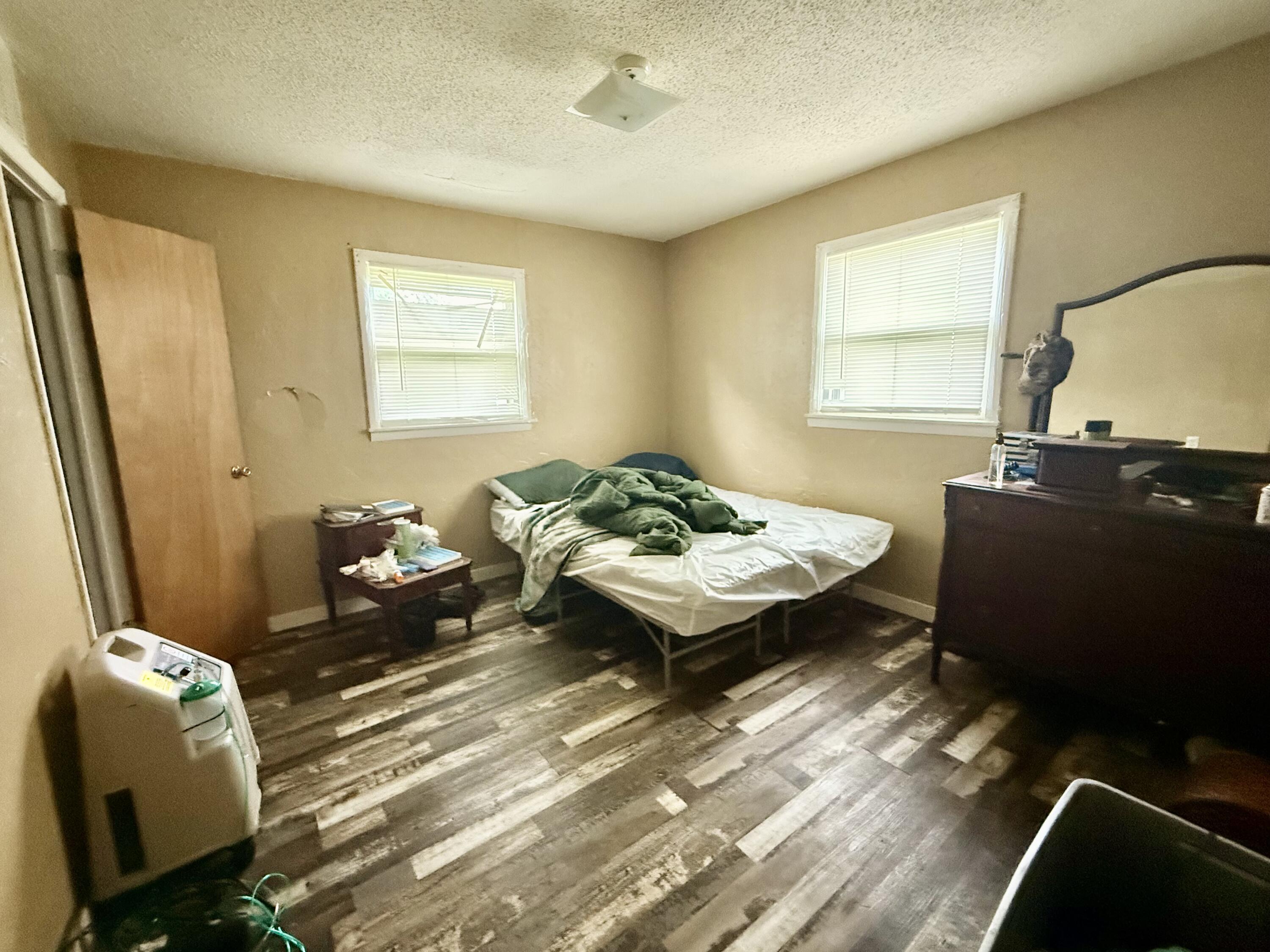 205 South Lake Street Property Photo 6