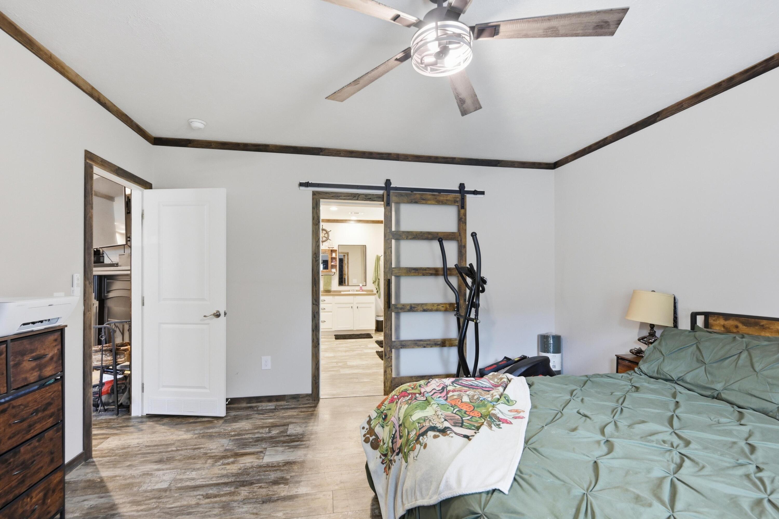 1270 Plainview Road Property Photo 25