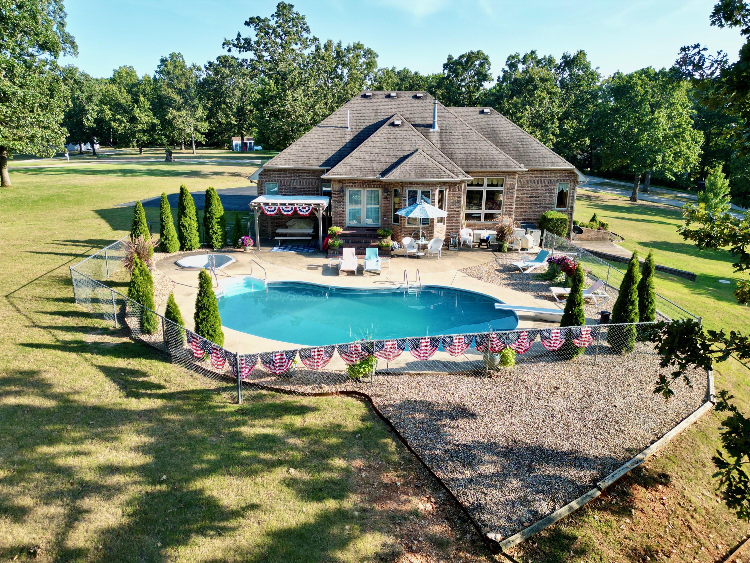 10642 County Road 8070 Property Photo 58