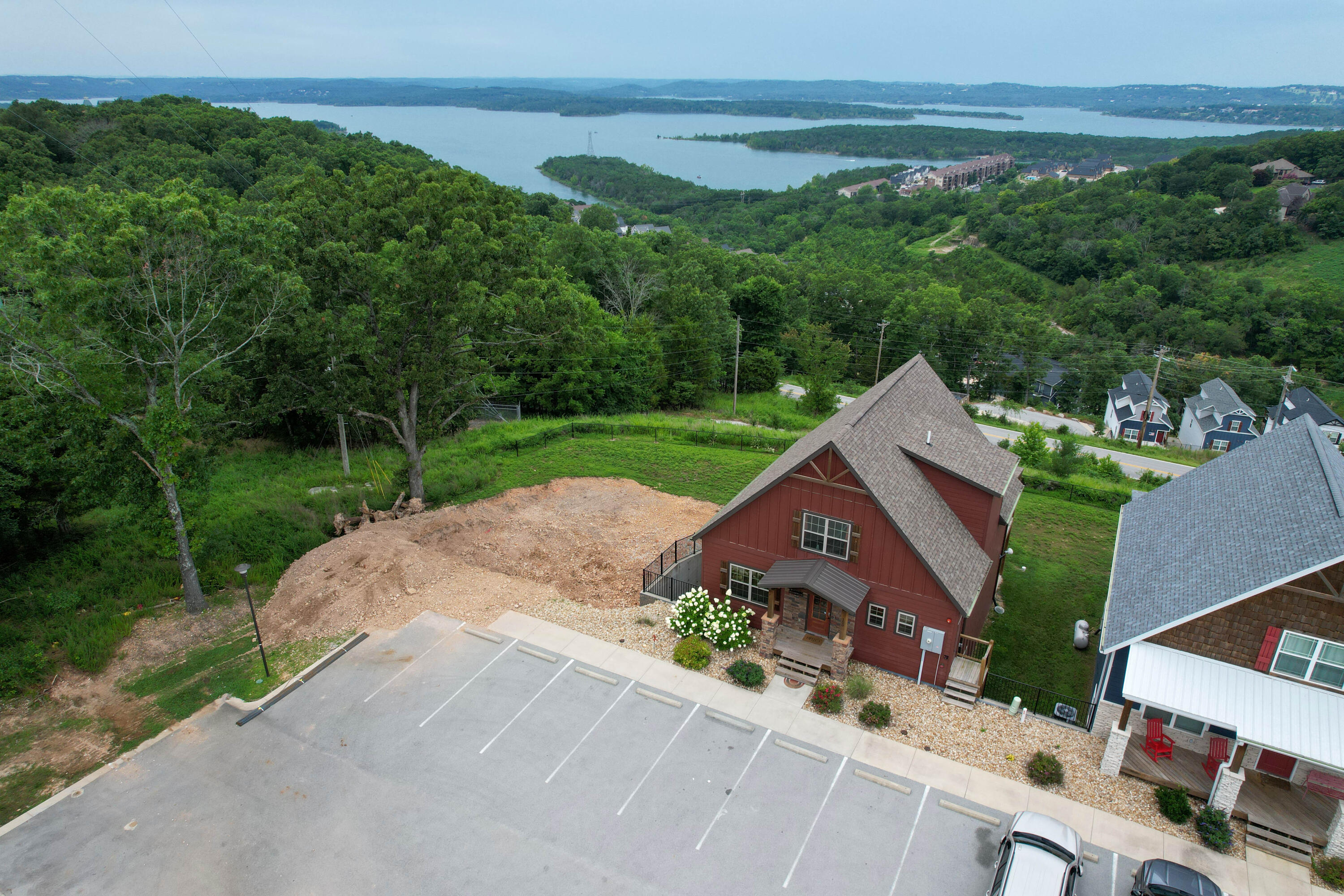 160 Chateau Ridge Trail Property Photo 7