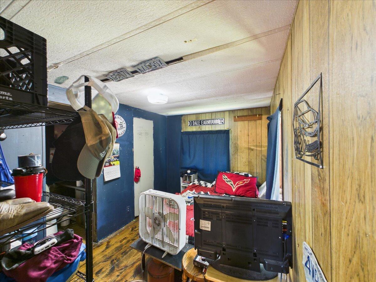 9 Wren Lane Property Photo 35