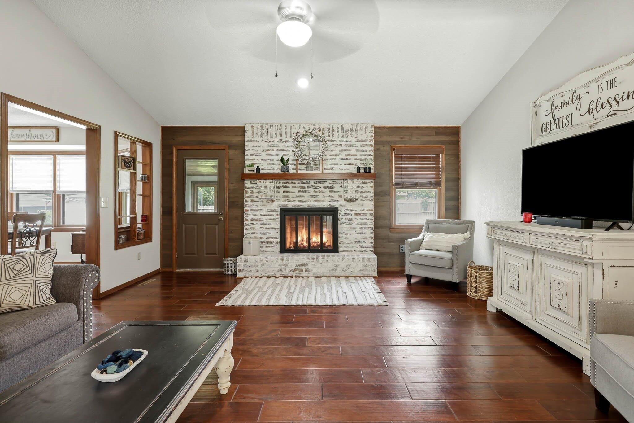 3187 West Berkeley Street Property Photo 5