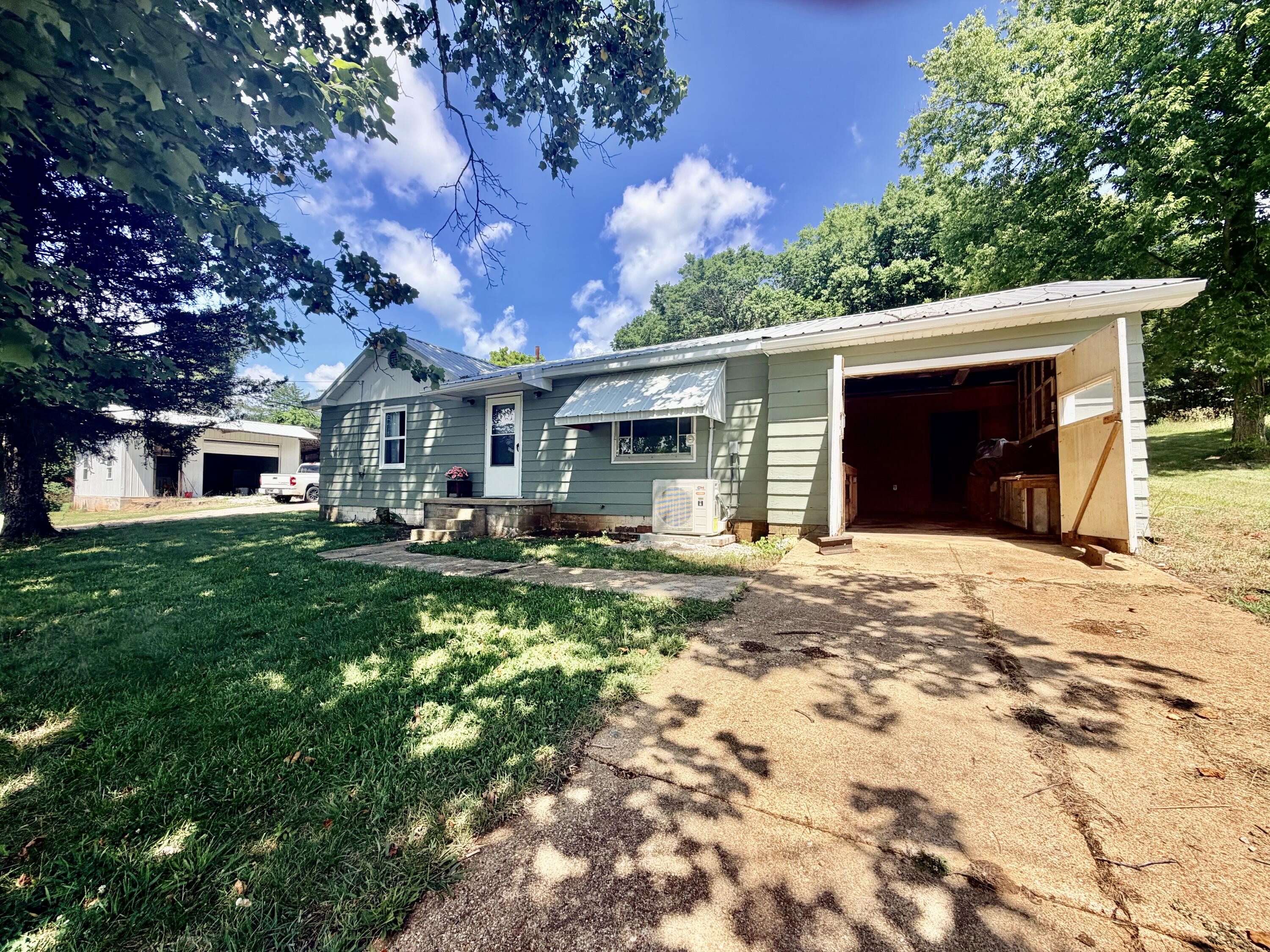 15003 West Old Eminence Rd 15017 Old E West Property Photo 22