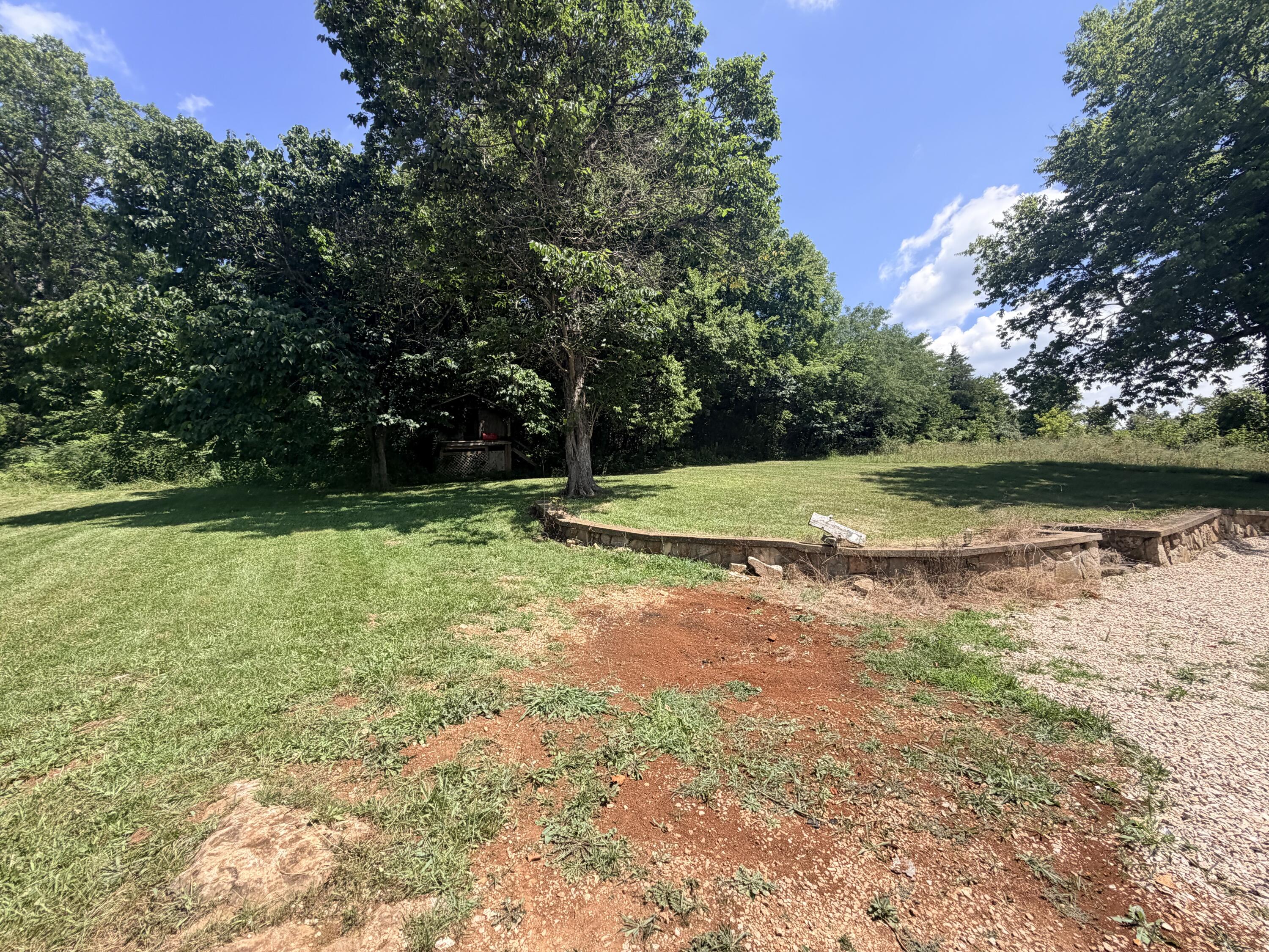 15003 West Old Eminence Rd 15017 Old E West Property Photo 32