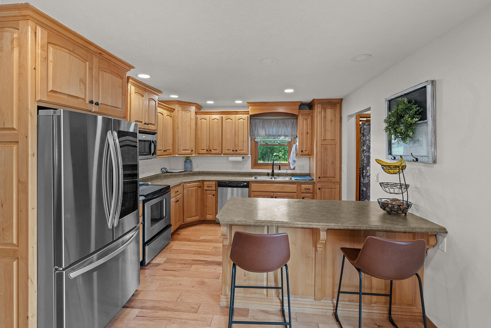 3128 New Hope Road Property Photo 4