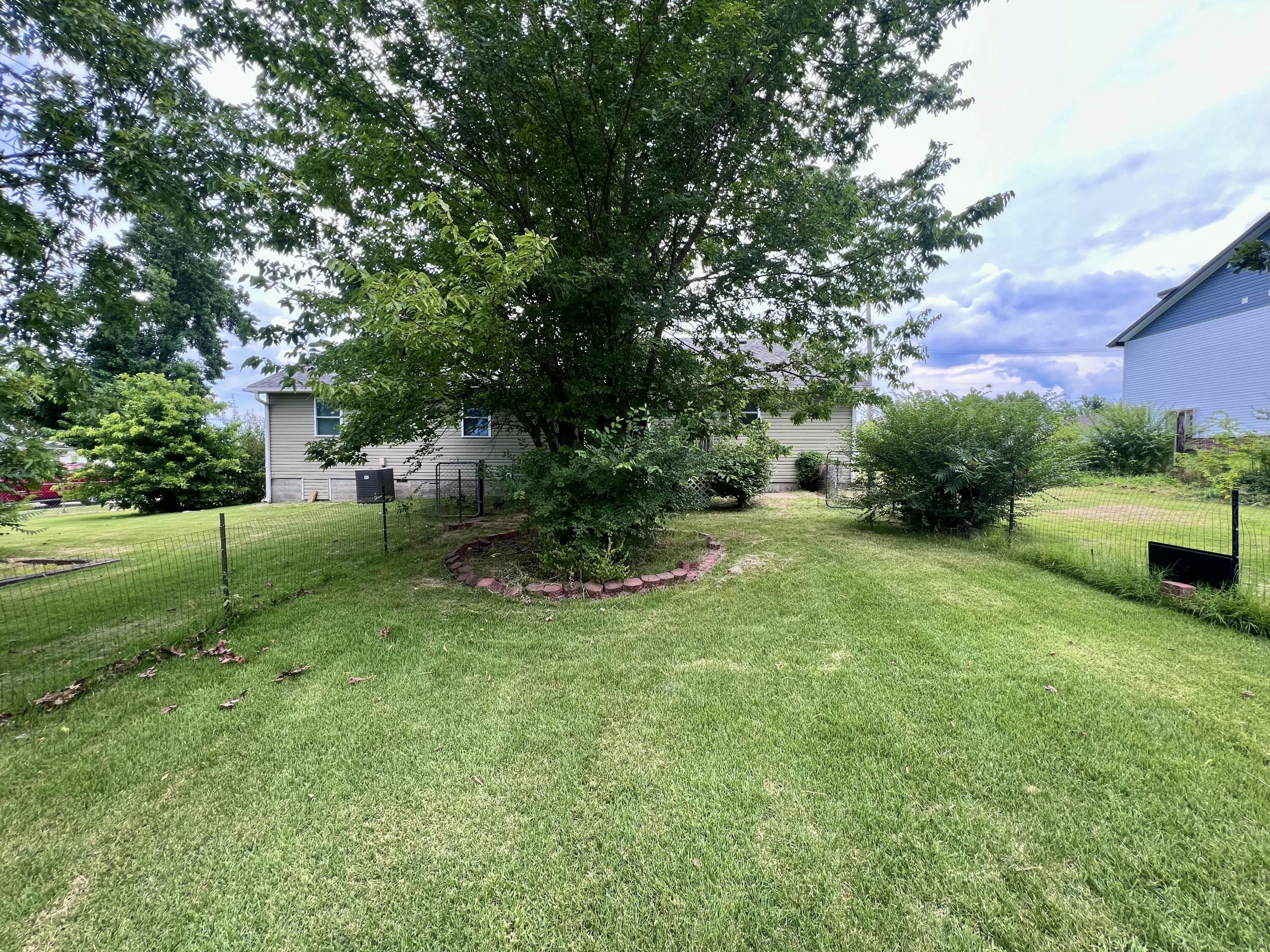 1010 Rex Avenue Property Photo 29