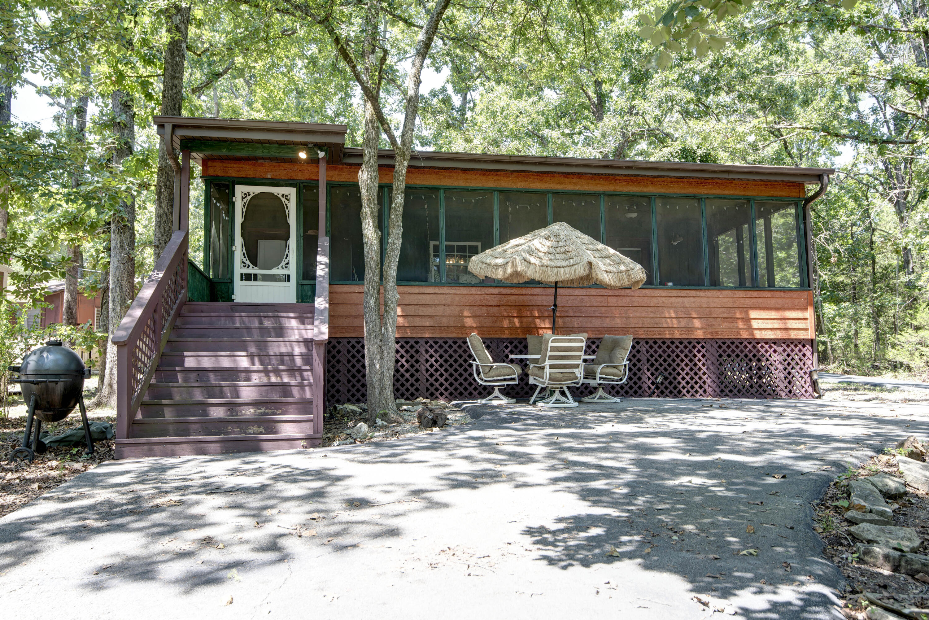 363 Sportsmans Circle Property Photo 1