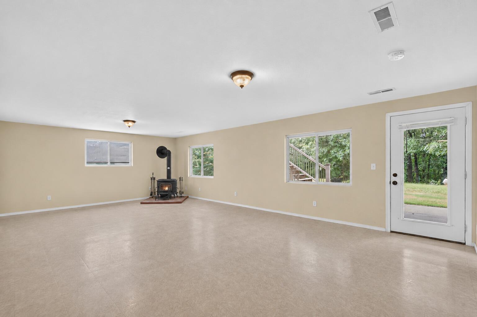 237 North Catamount Boulevard Property Photo 23