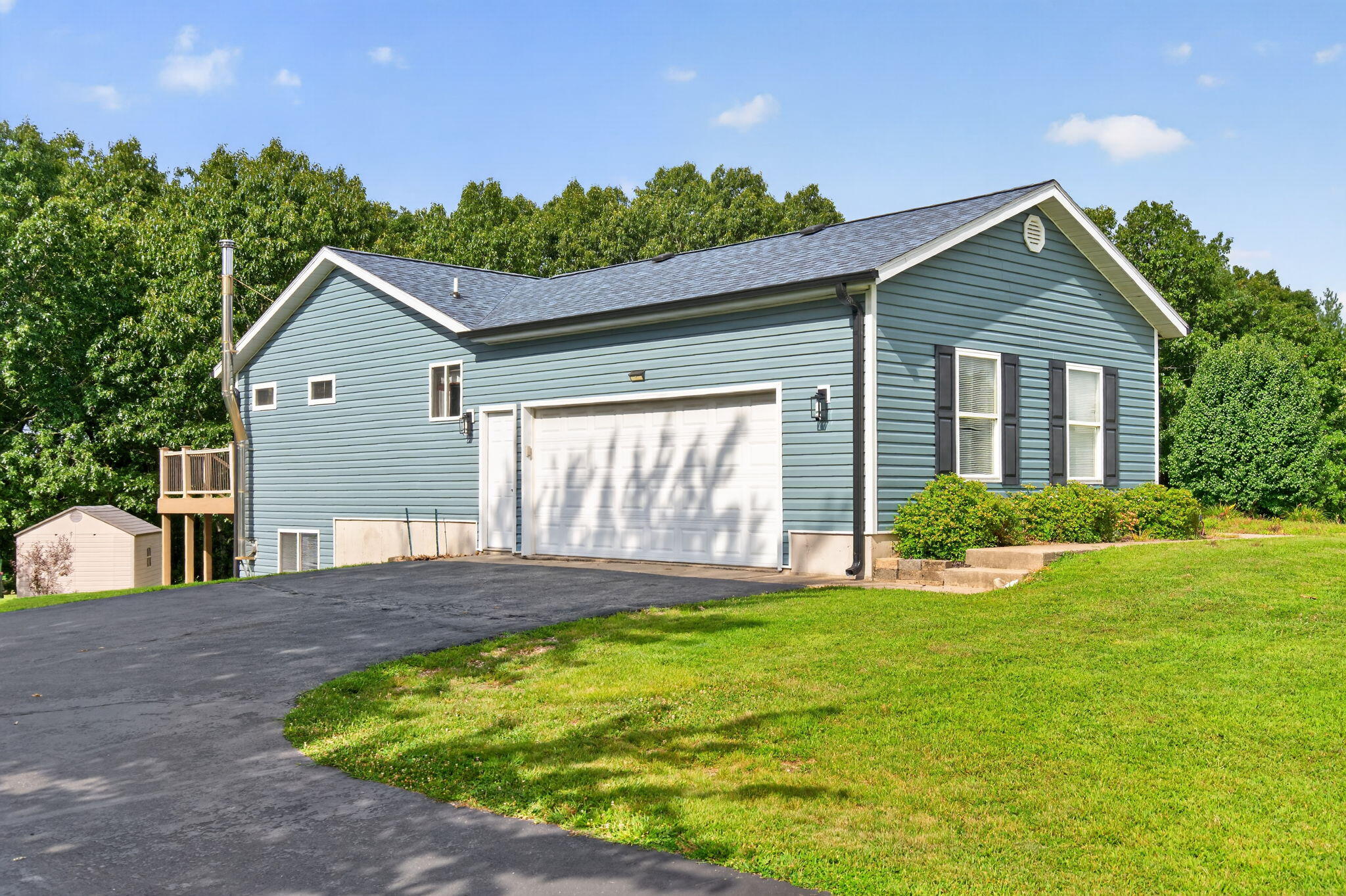237 North Catamount Boulevard Property Photo 35